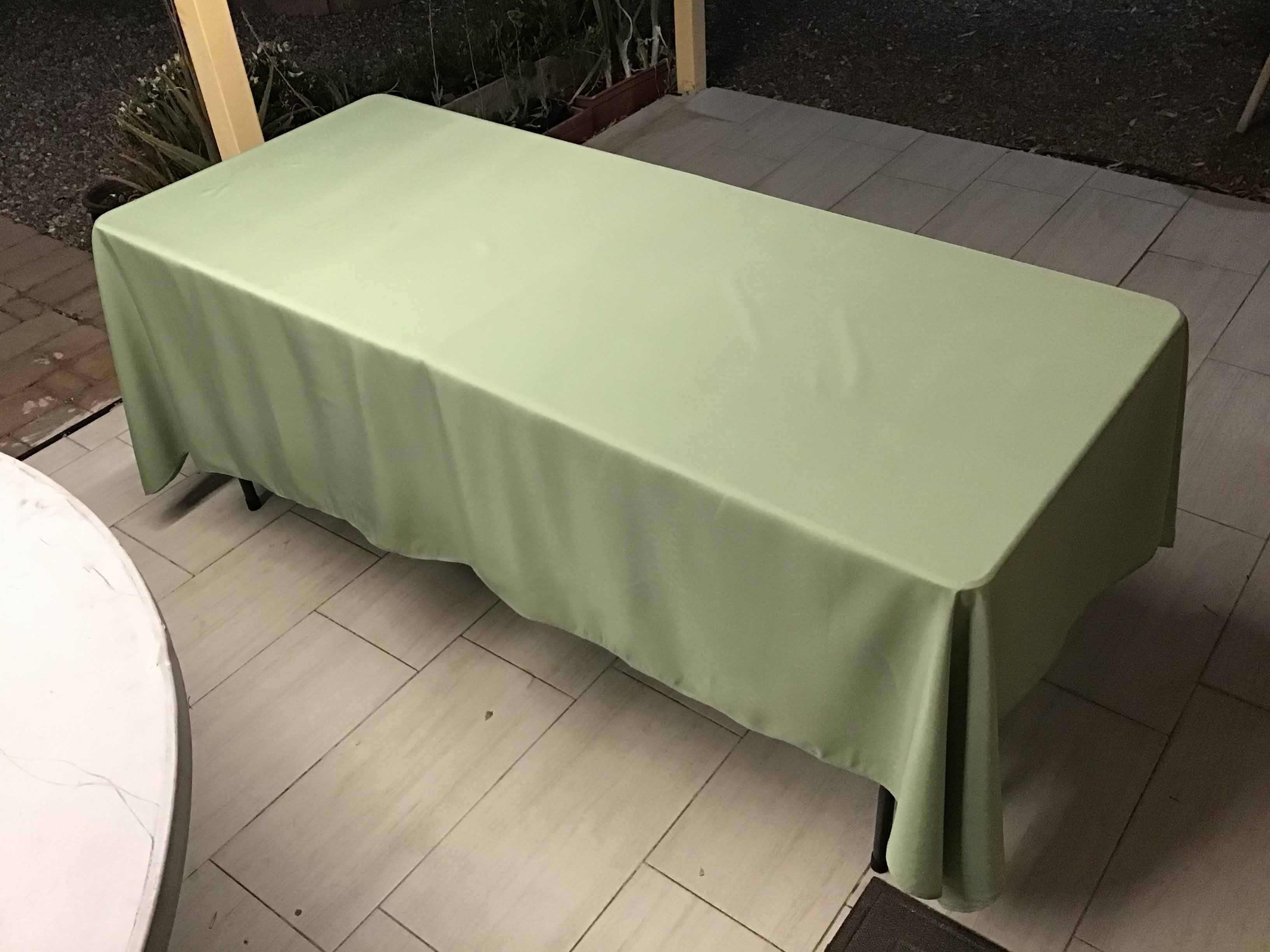 rectangle tablecloths (sage green) - 60 x 102