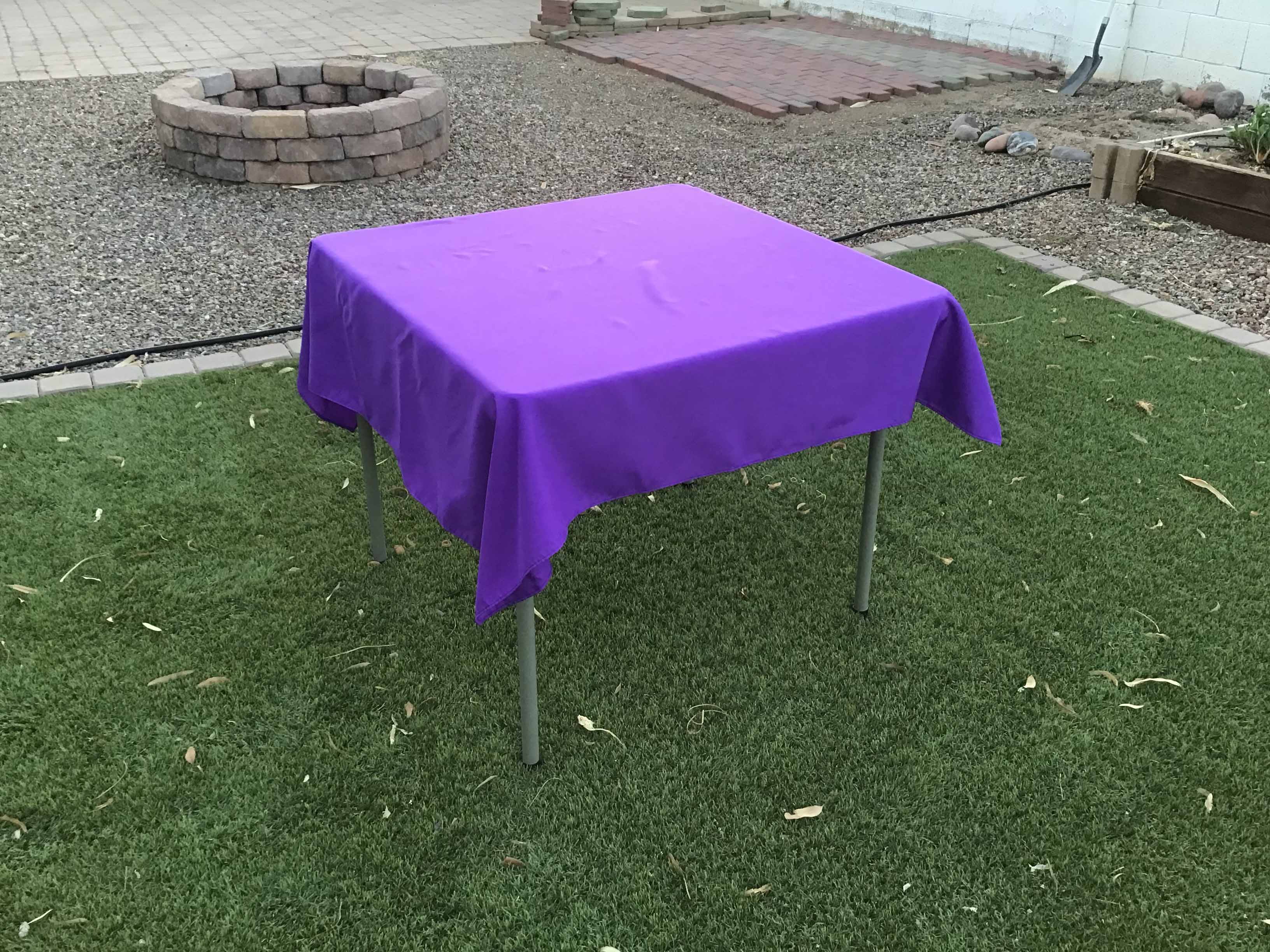 square tablecloths (purple) - 54