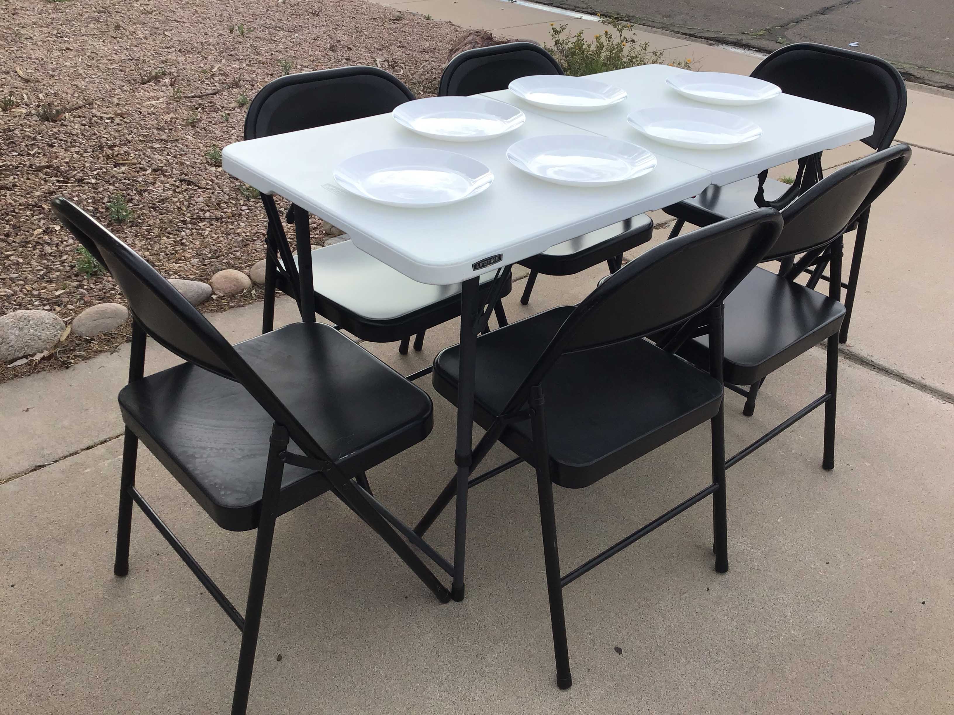 4 foot rectangle tables (adjustable heights)