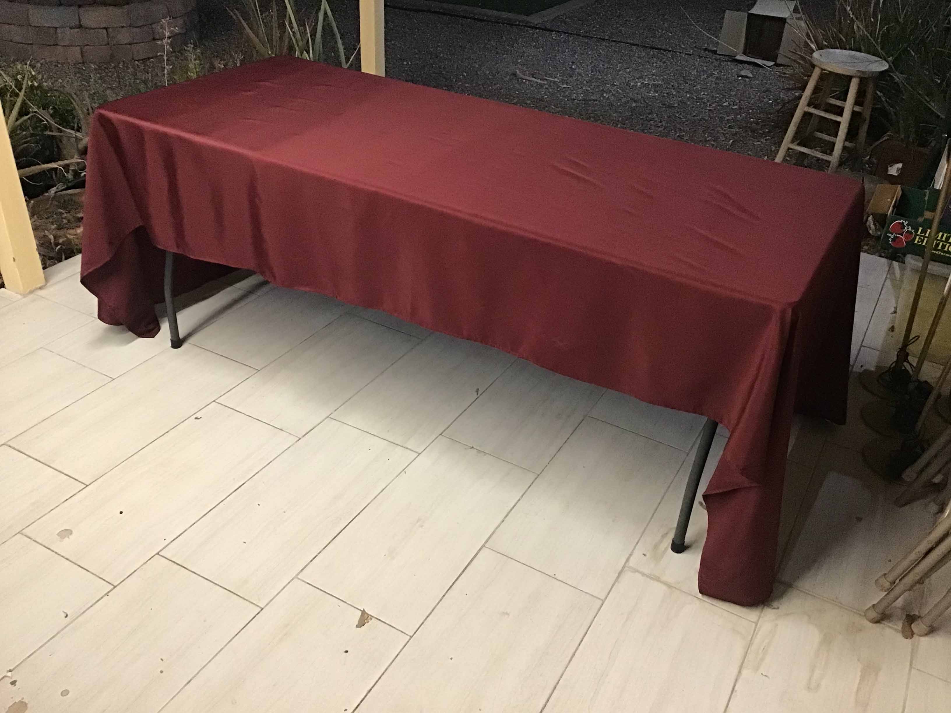 rectangle tablecloths (burgundy) - 60 x 126
