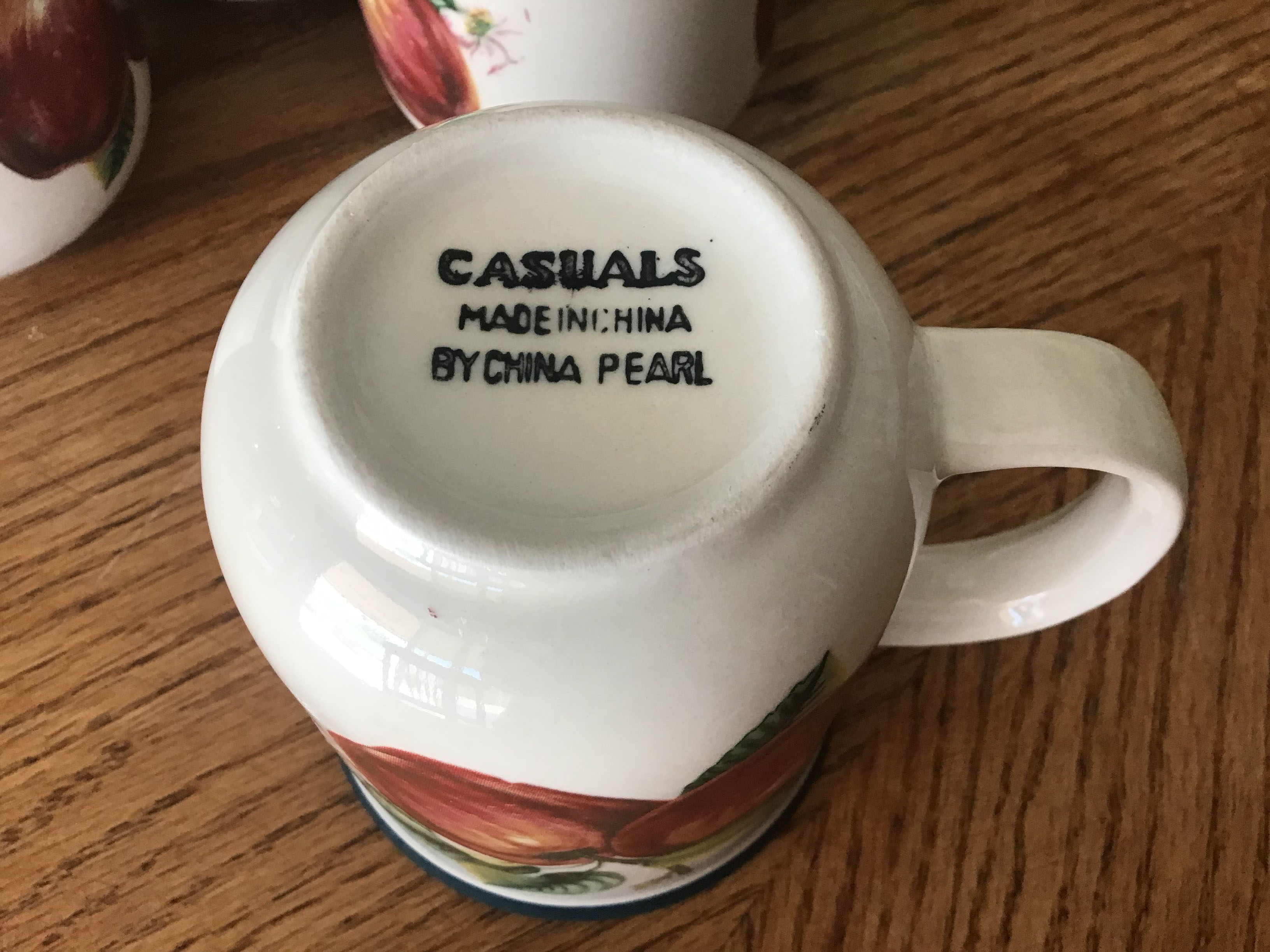 ceramic mugs (Apple Casuals collection) - 10 oz.