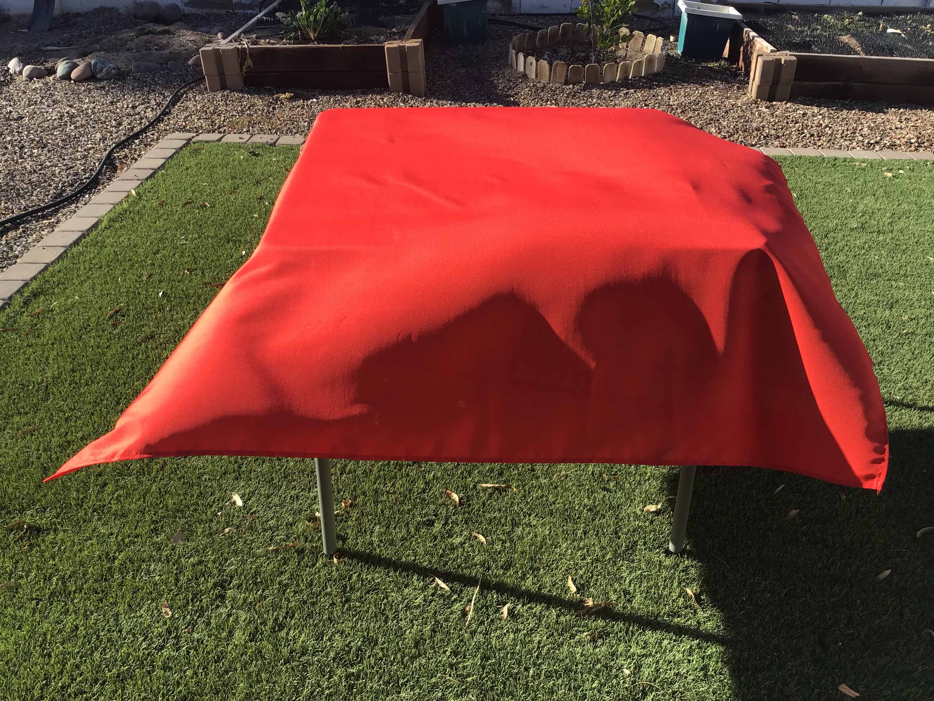 square tablecloths (red) - 54