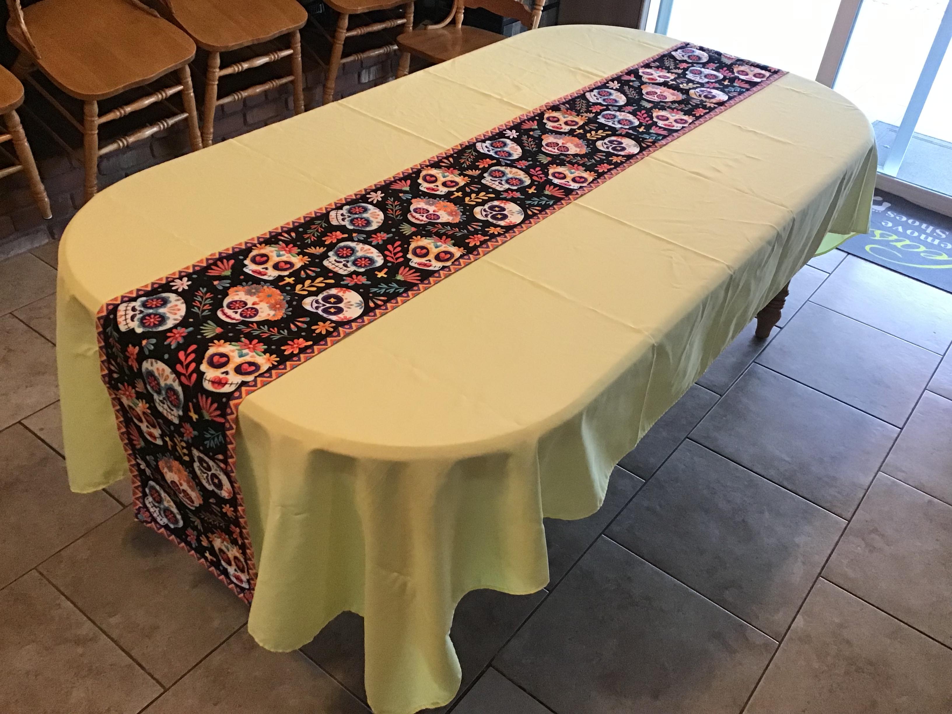 table runners (Dia De Los Muertos, sugar skulls, leaves, crosses) - 13 x 108