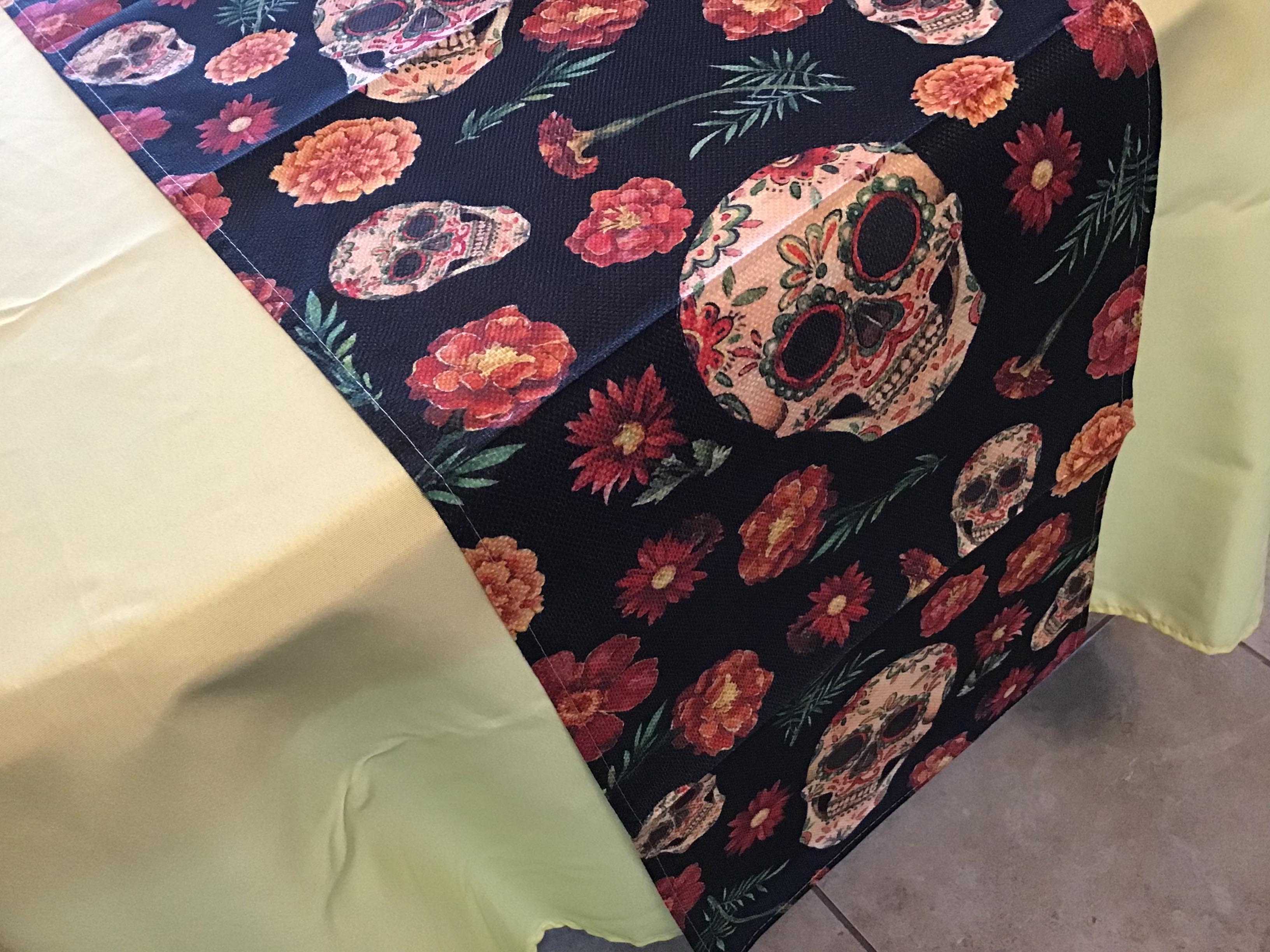 table runners (Dia De Los Muertos, sugar skulls and marigolds) - 13 x 108