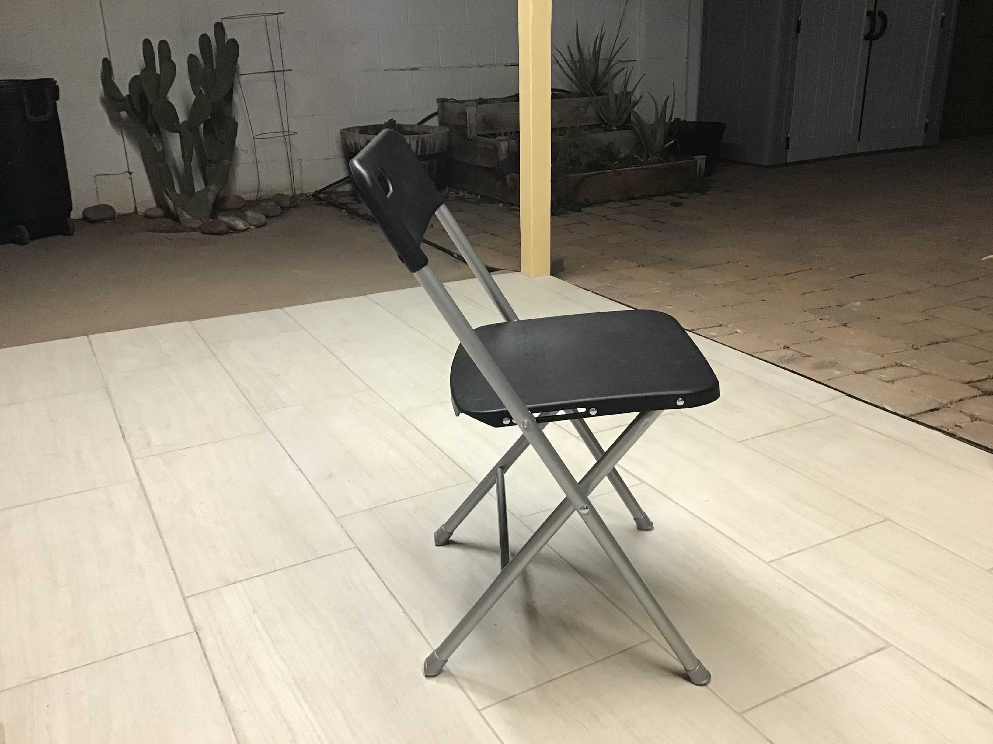 folding chairs (black resin w/silver steel frame)