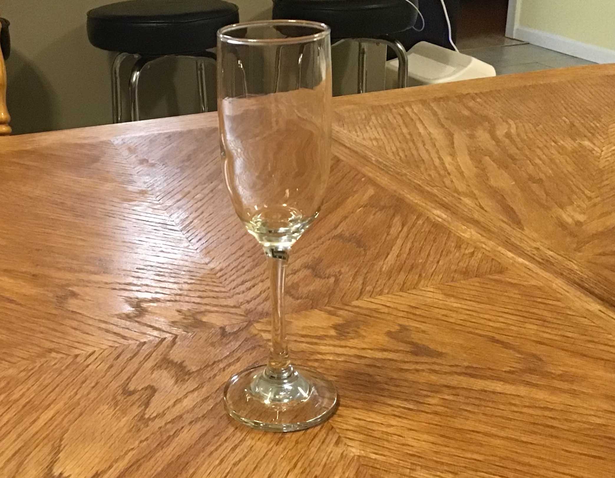 champagne flute glasses - 6.25 oz.