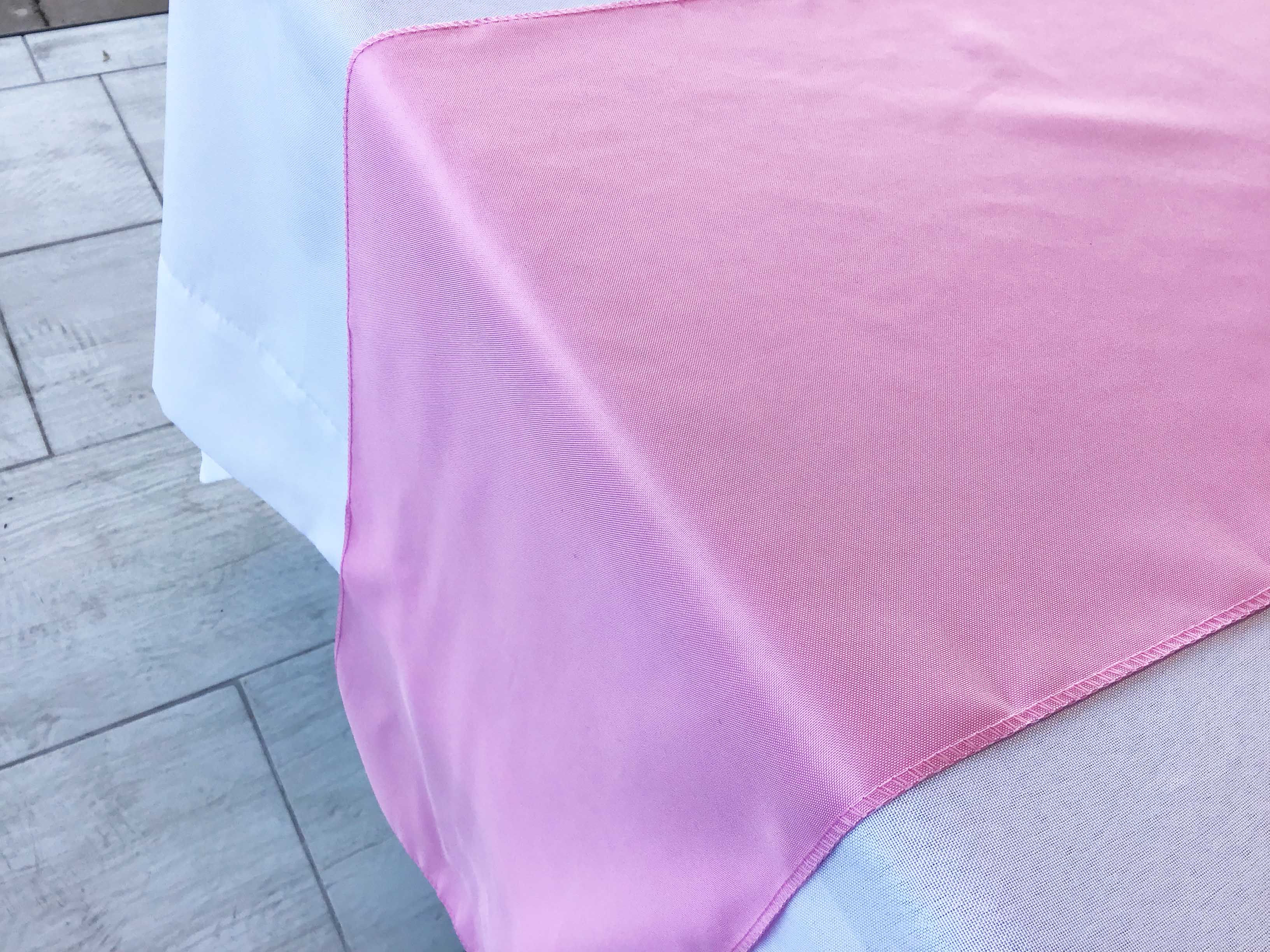 table runners (pink) - 12 x 108