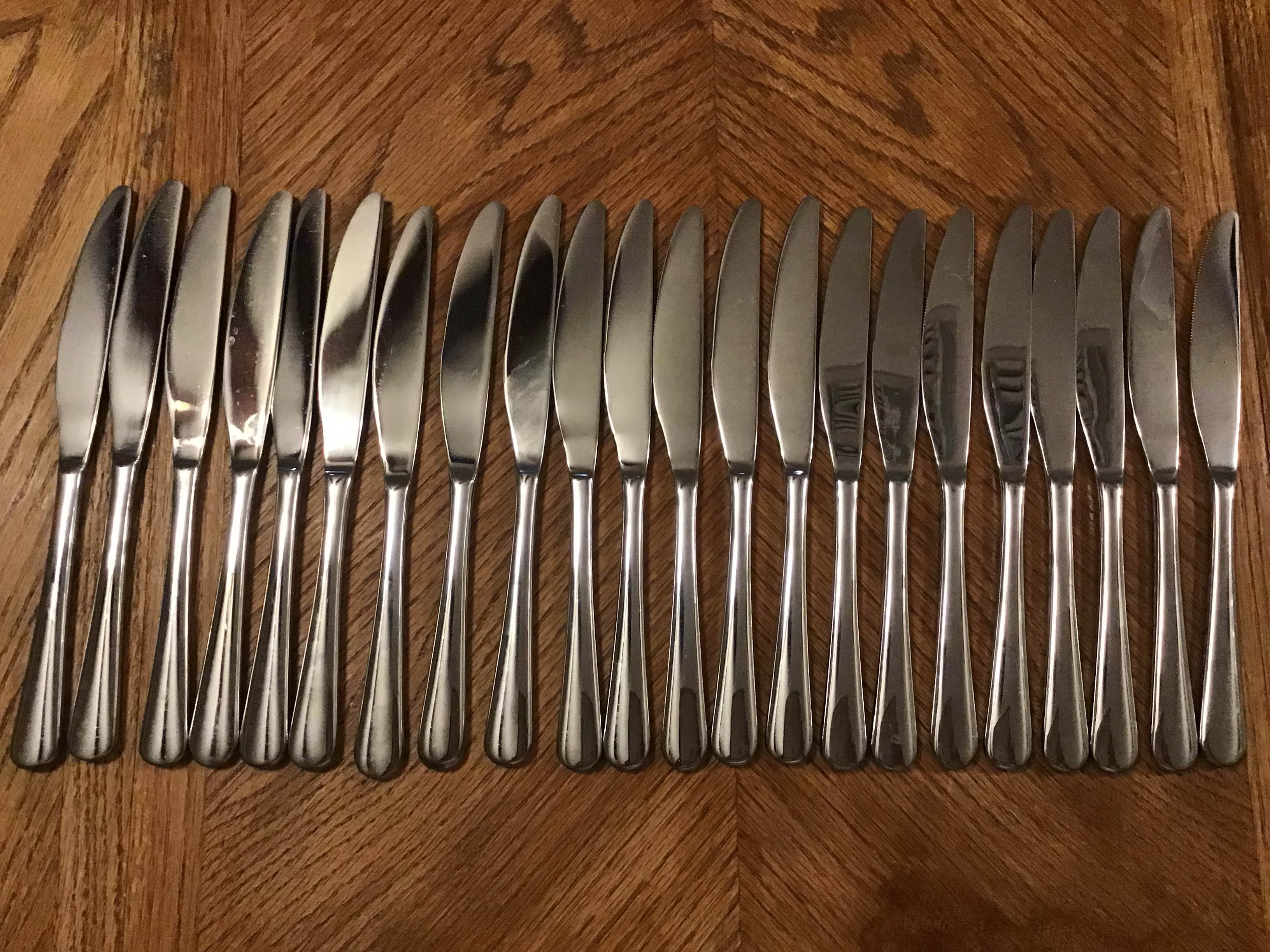 dinner knives / butter knives (stainless steel, Cambridge #22)