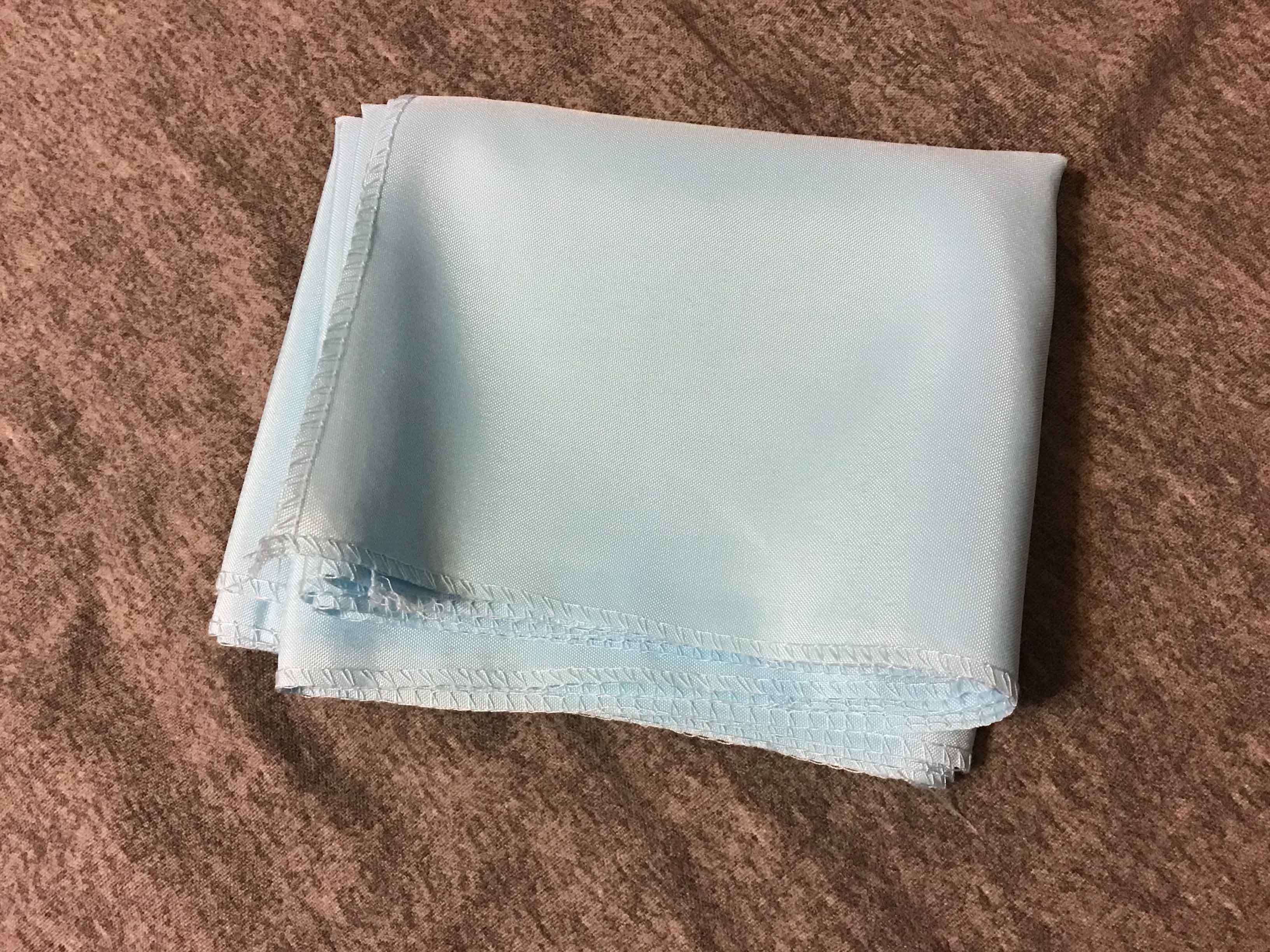 table runners (light blue) - 12 x 108