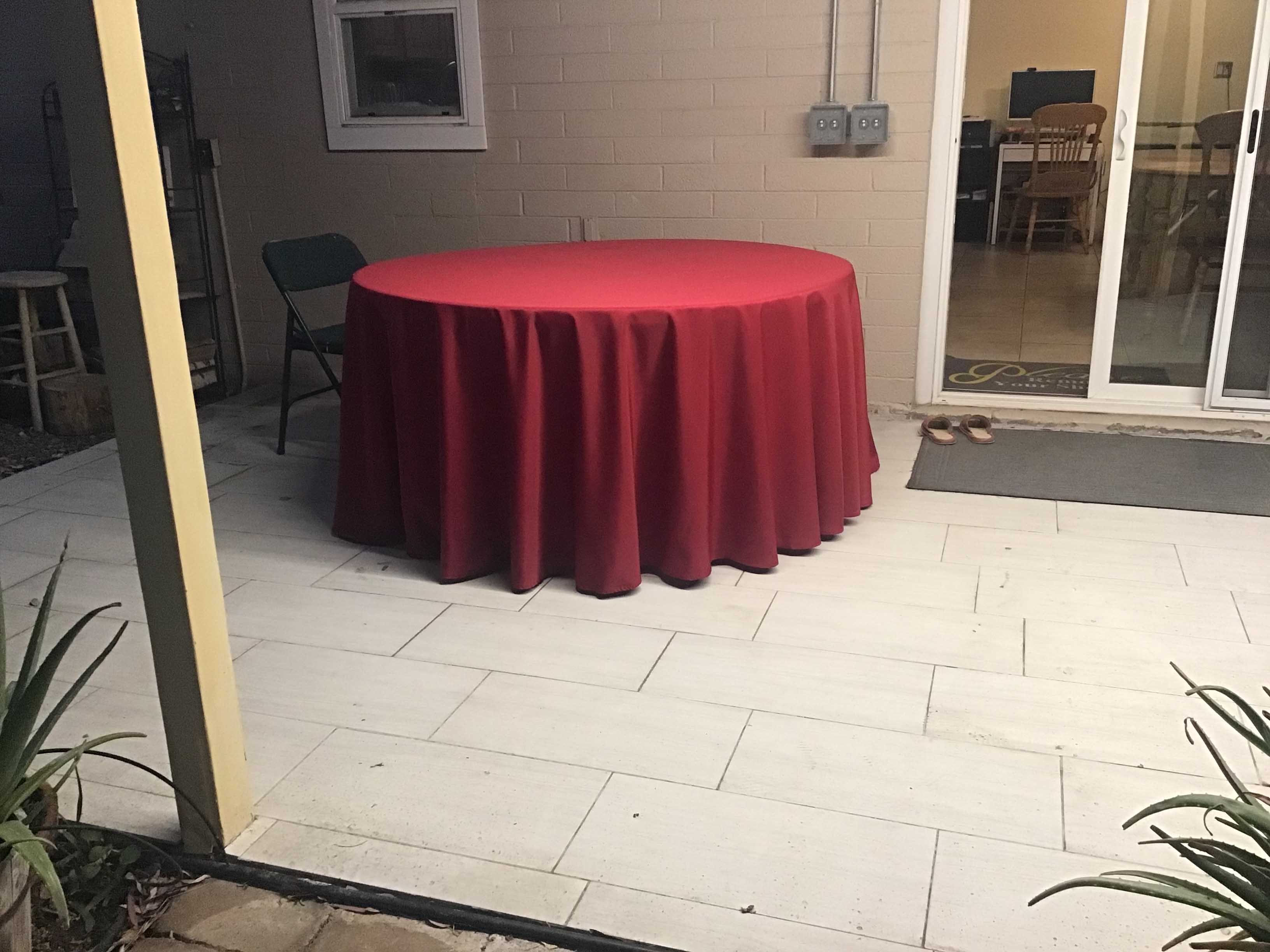 round tablecloths (wine) - 120