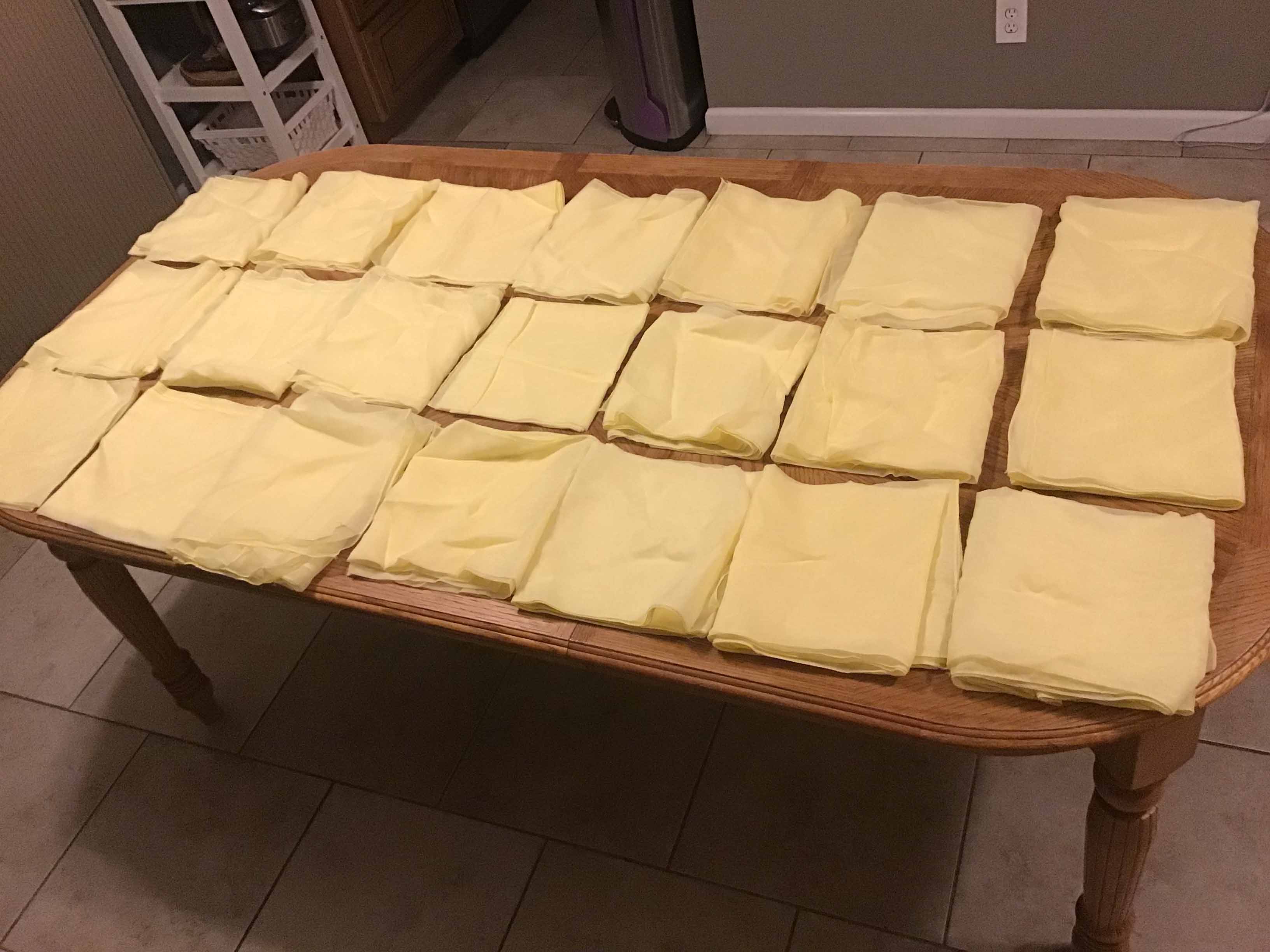 table runners (chiffon, yellow) - 20 x 77