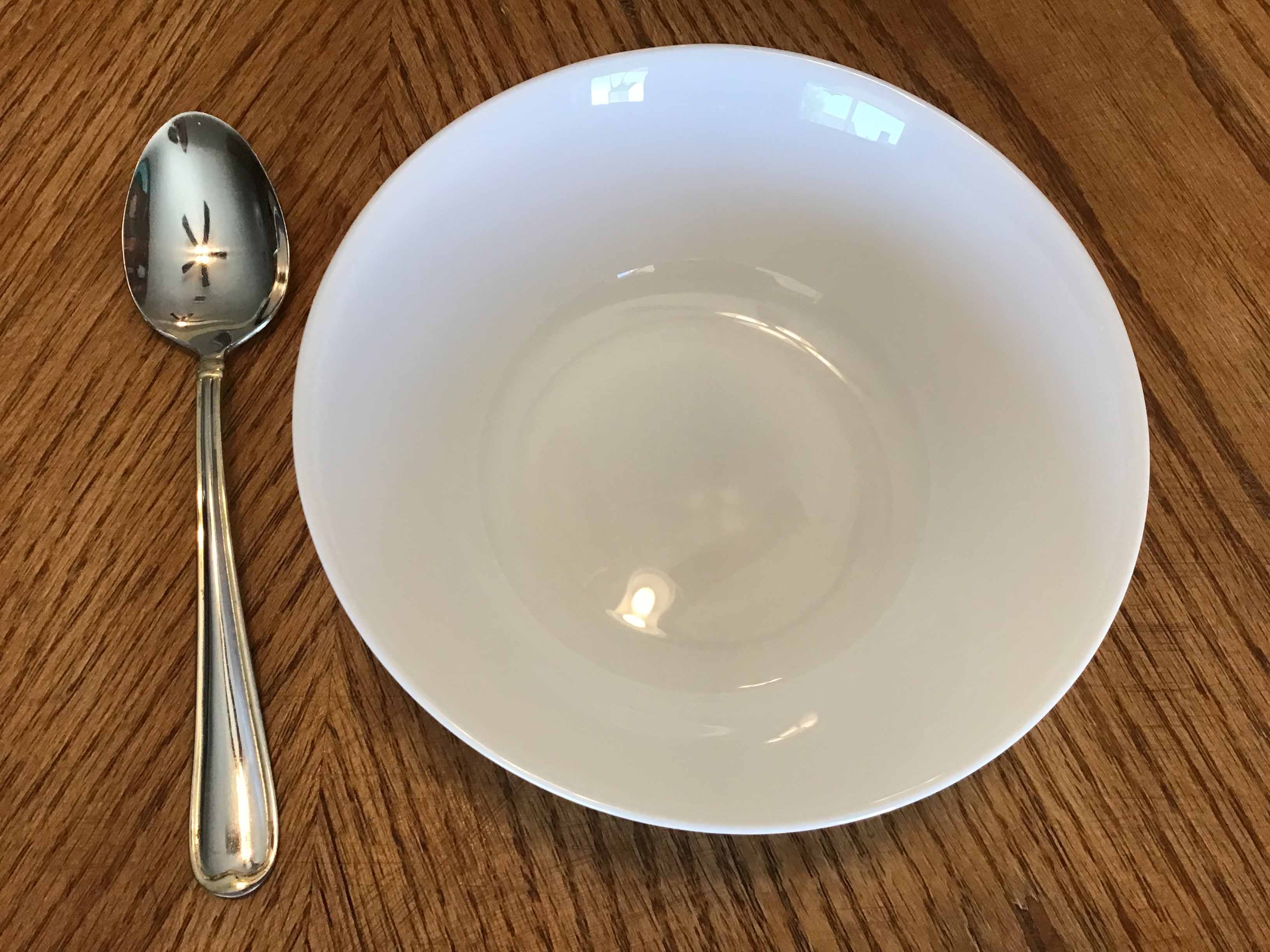 glass bowls (white, Oftast) - 6