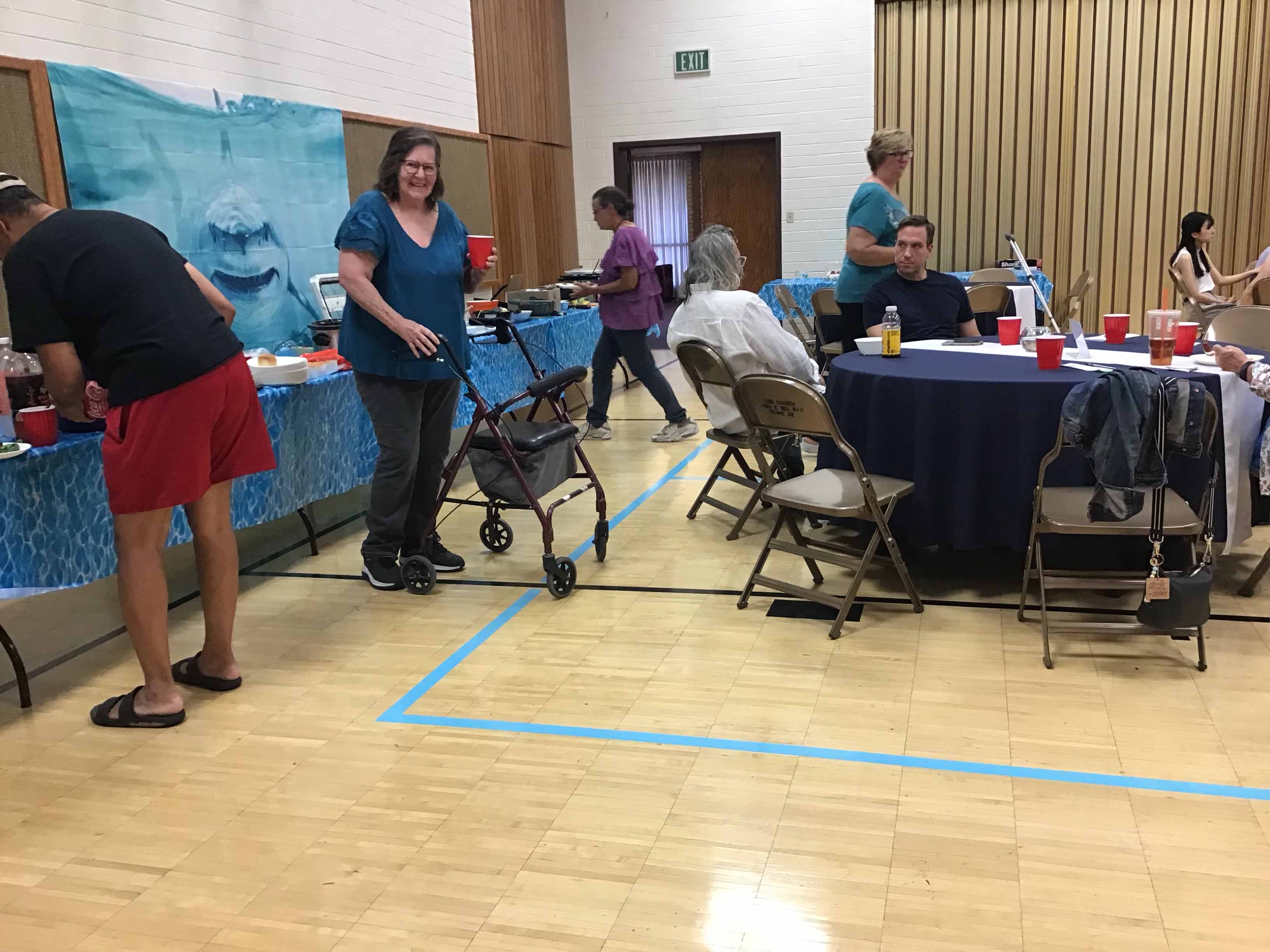 backdrop / tablecloth (fabric, shark) - 72 x 96