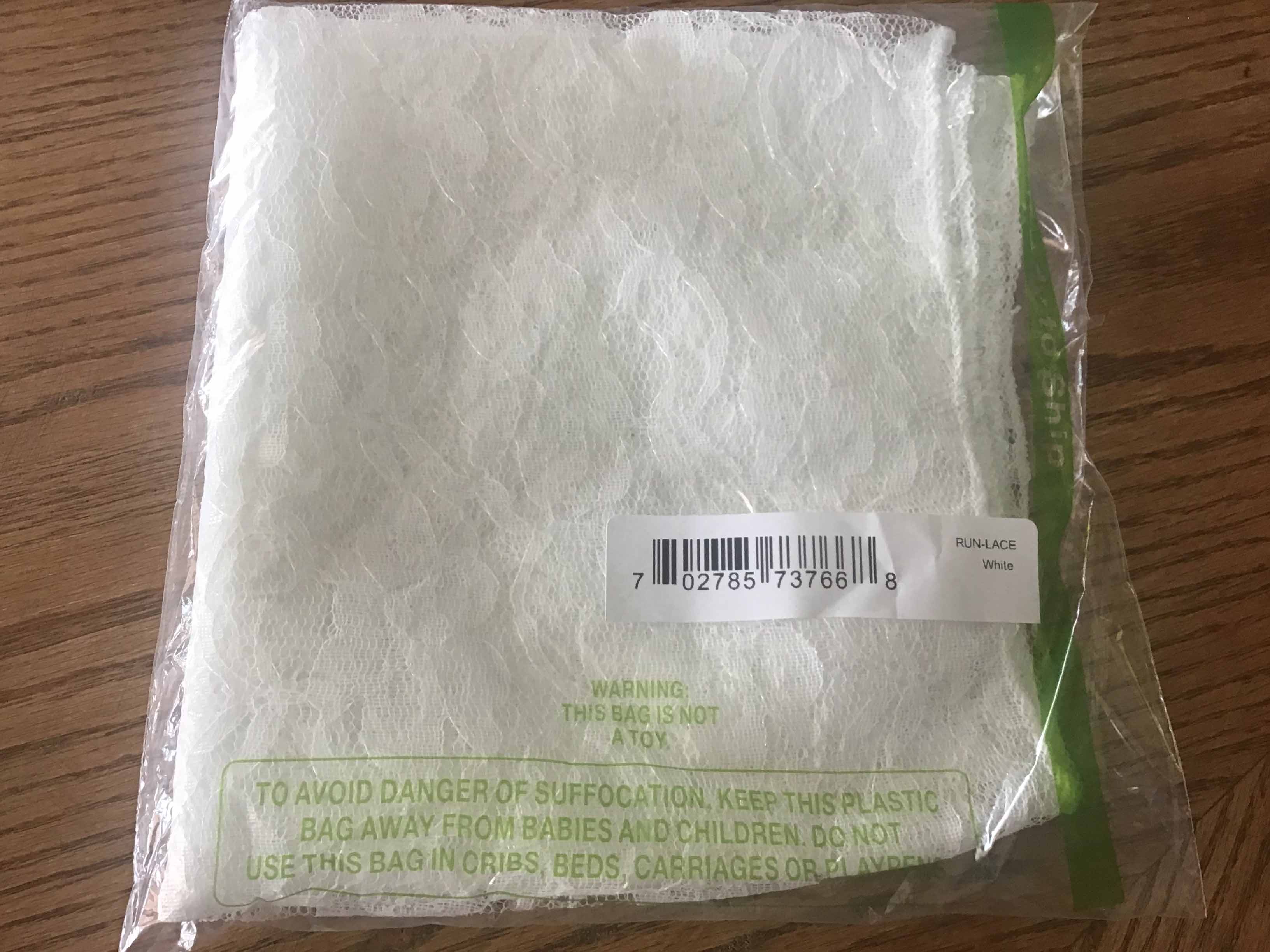 table runners (lace, white) - 14 x 108