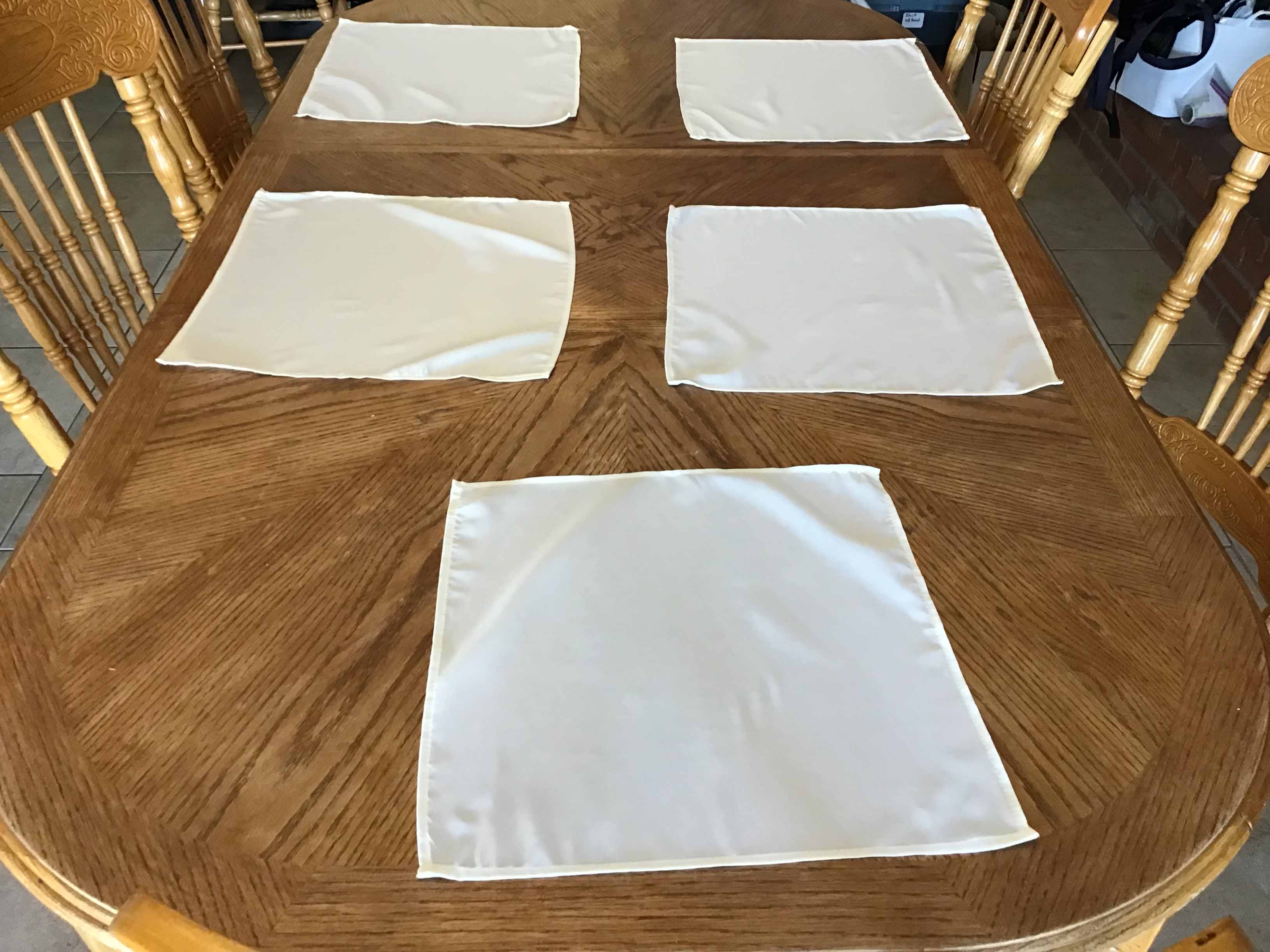 cloth dinner napkins (ivory) - 17 x 17