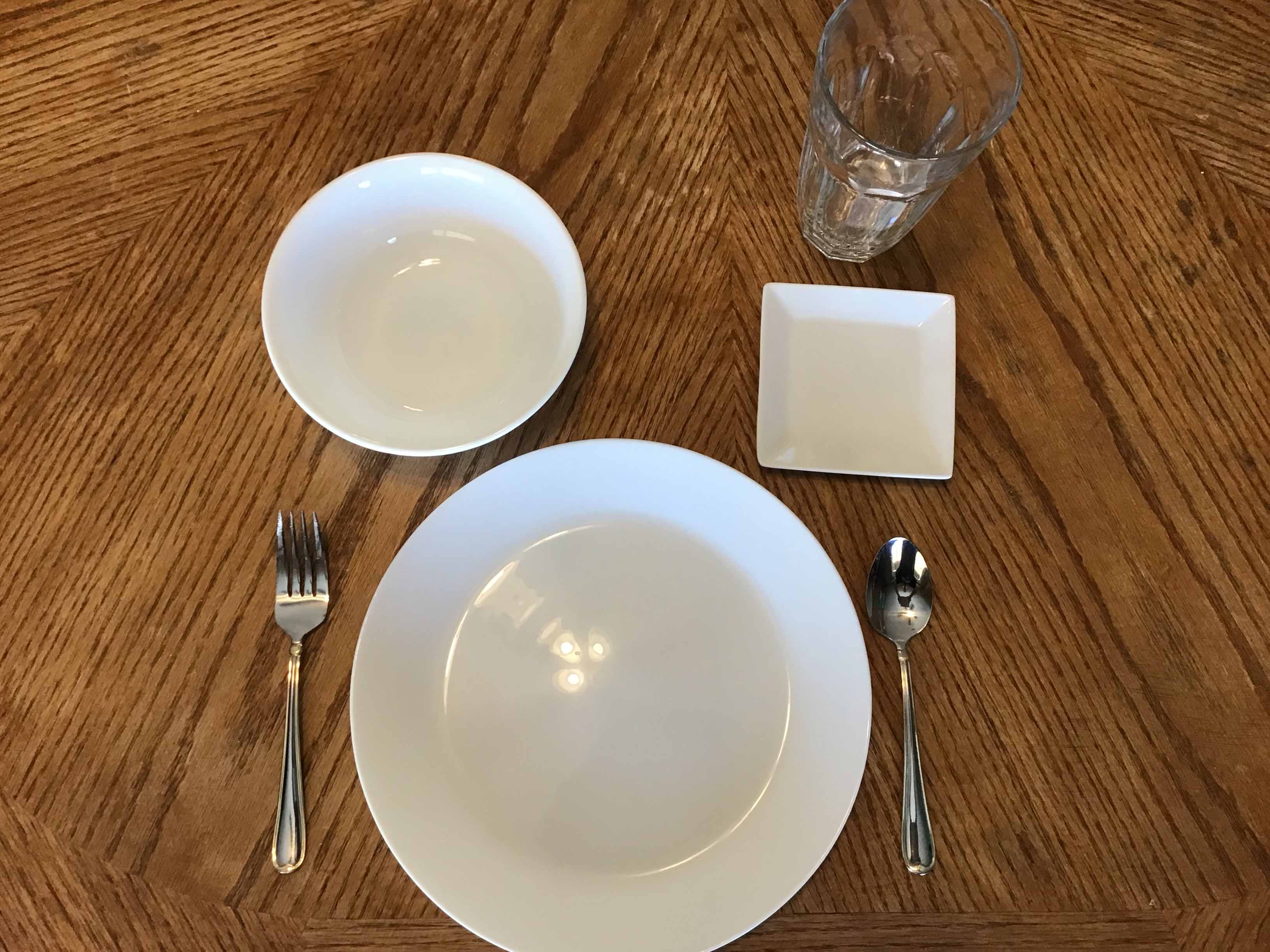 appetizer plates - porcelain (Acopa, bright white) - 4 square