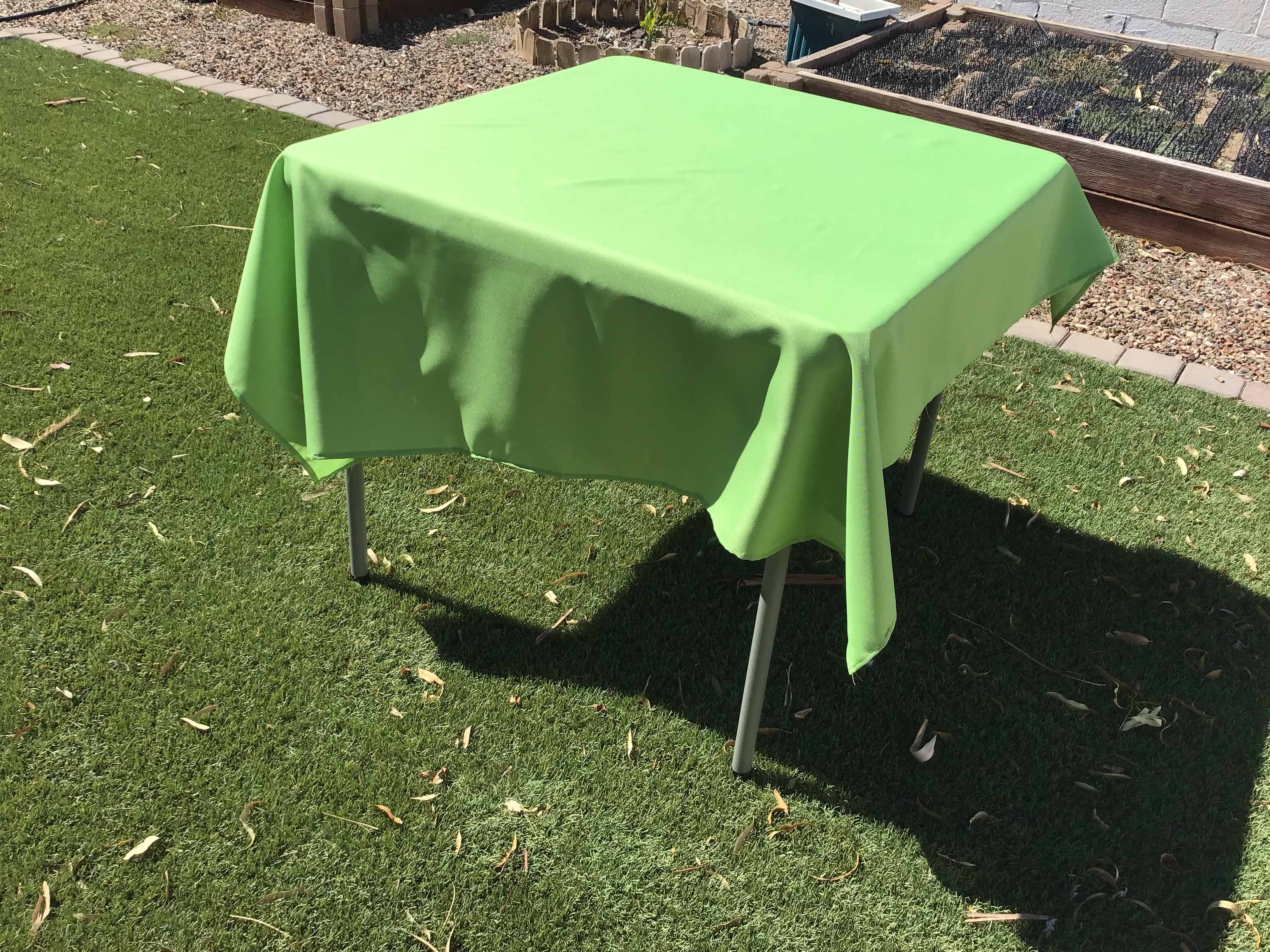 square tablecloths (apple green) - 54