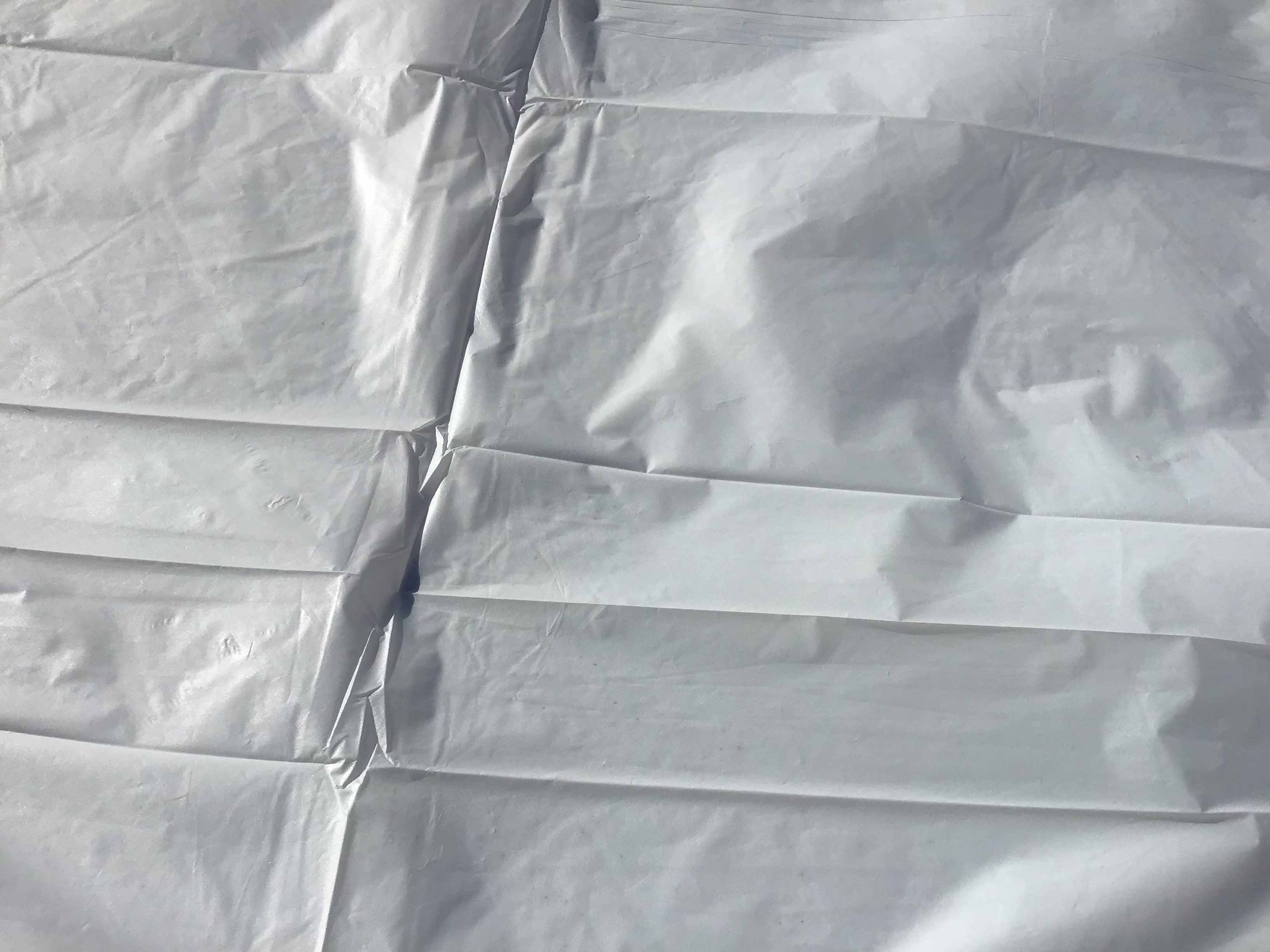 round tablecloth (white, disposable, plastic) - 84