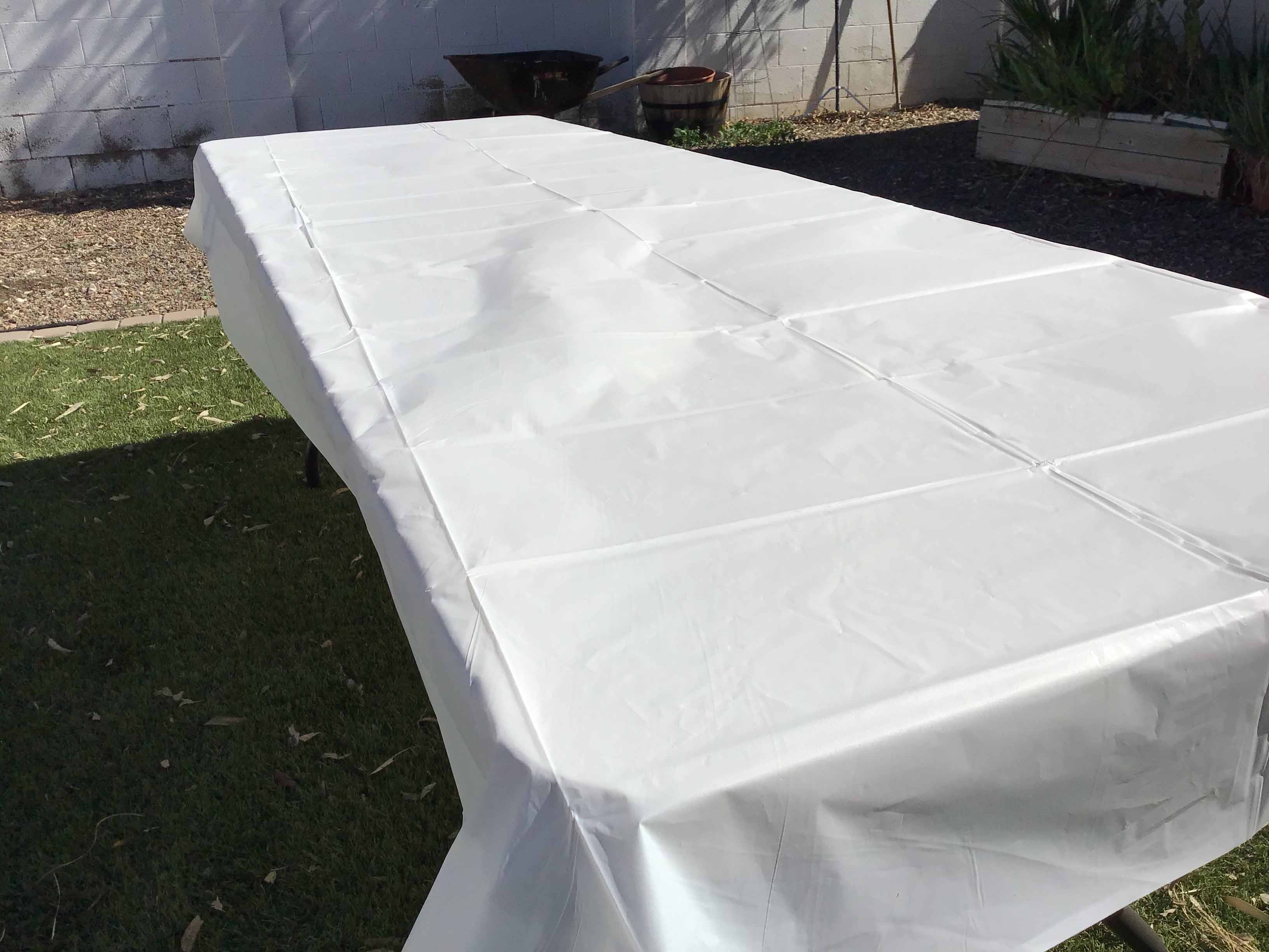 rectangle tablecloth (white, plastic, disposable) - 54 x 108