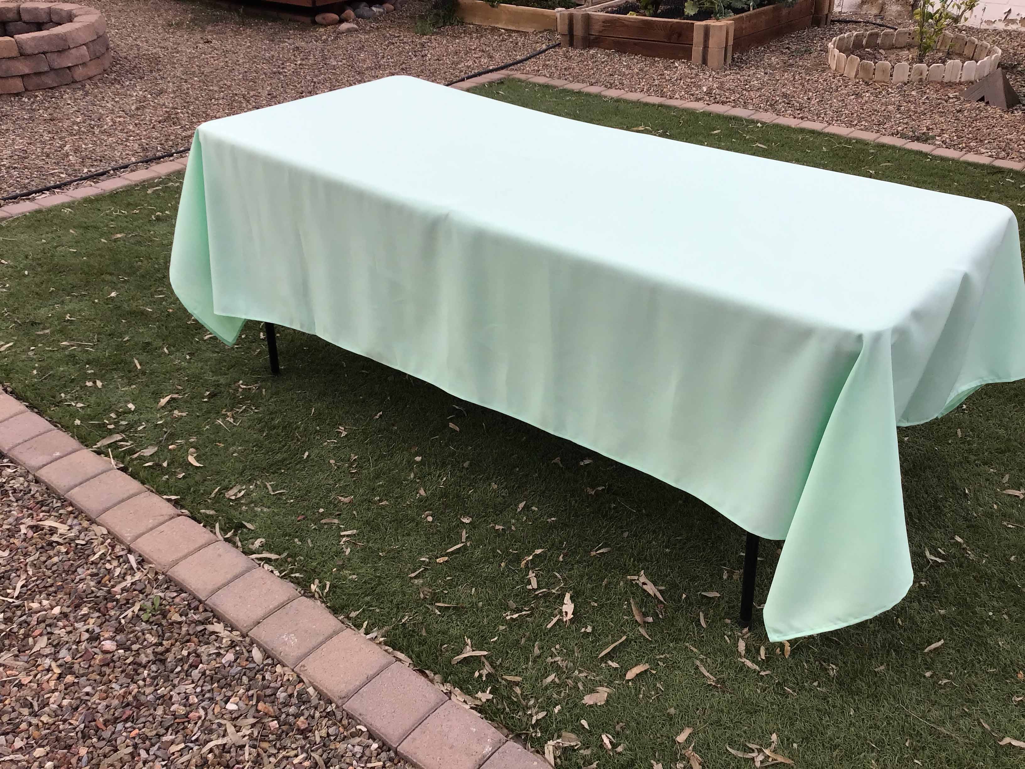 rectangle tablecloths (mint green) - 60 x 102