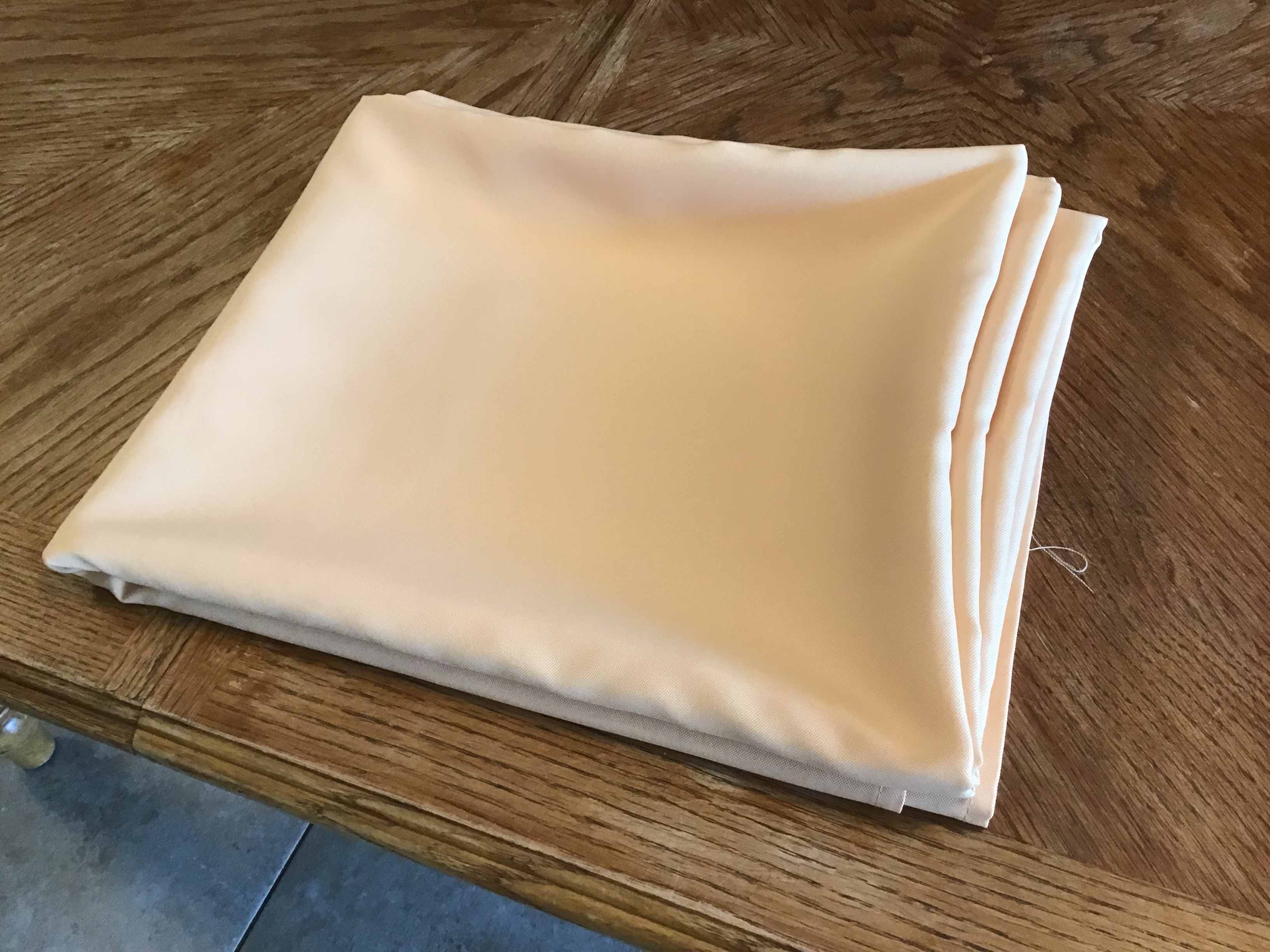 rectangle tablecloths (peach) - 60 x 102