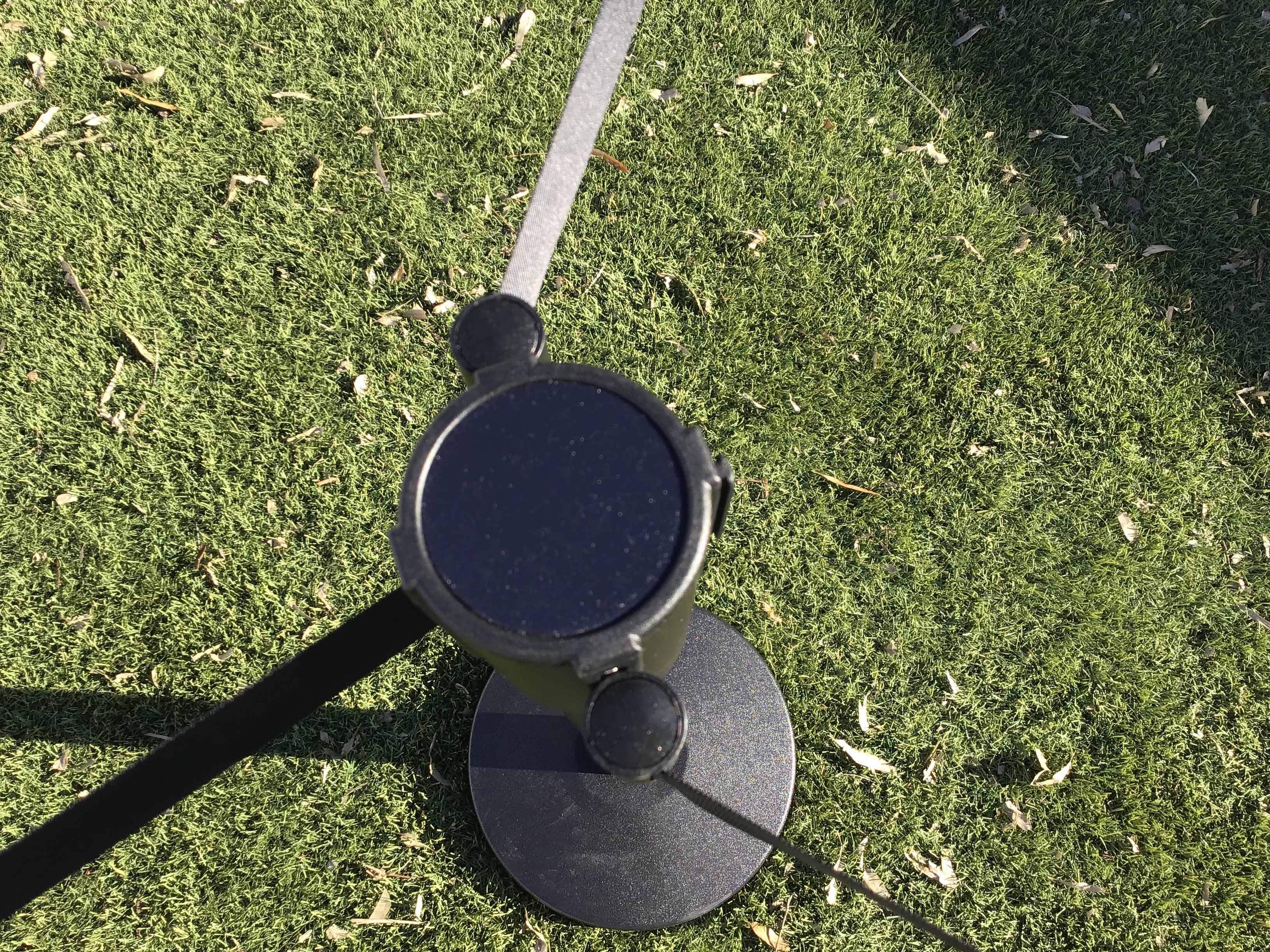 stanchion with 6.5 foot retractable belt