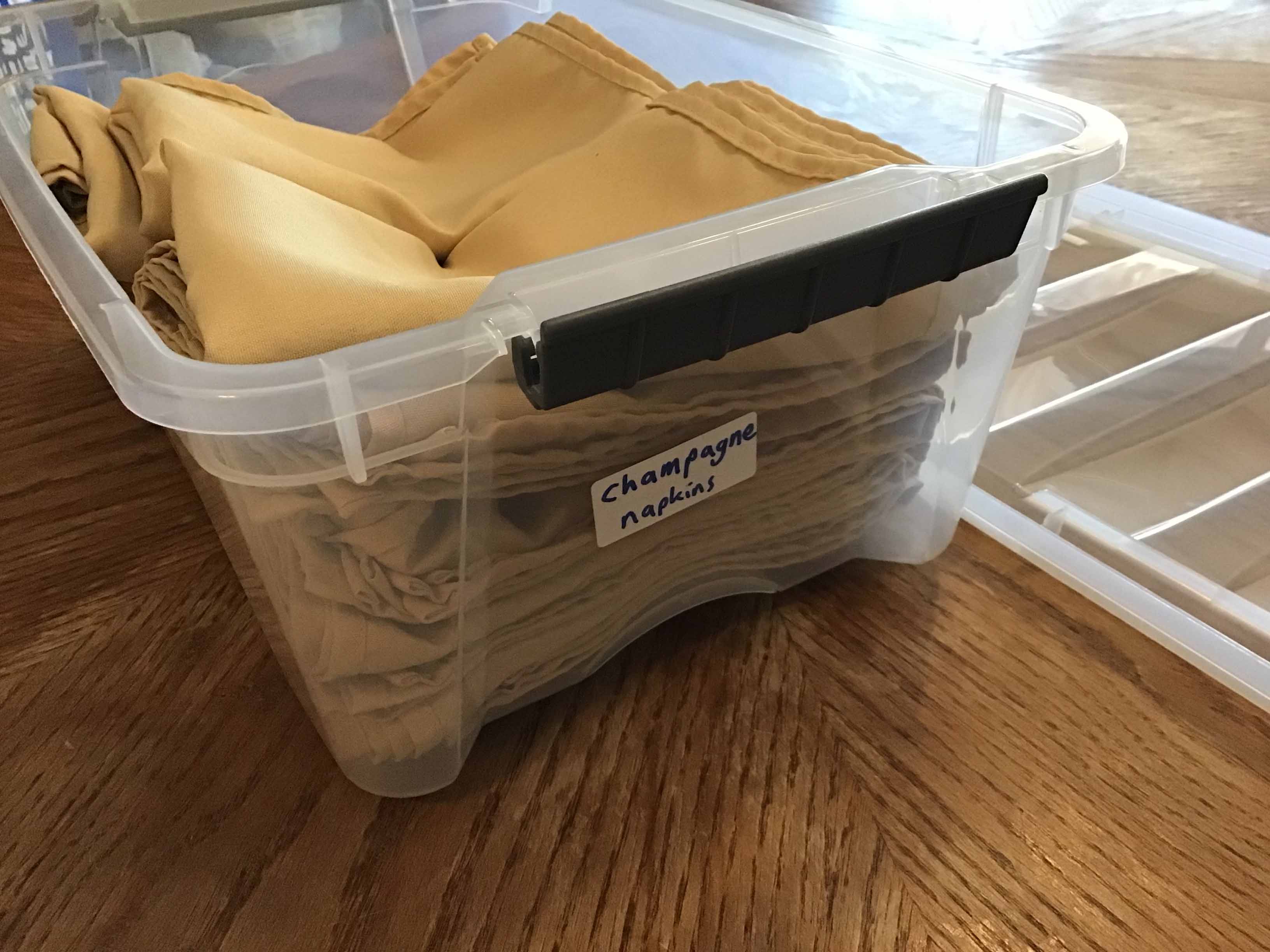 cloth dinner napkins (champagne) - 17 x 17