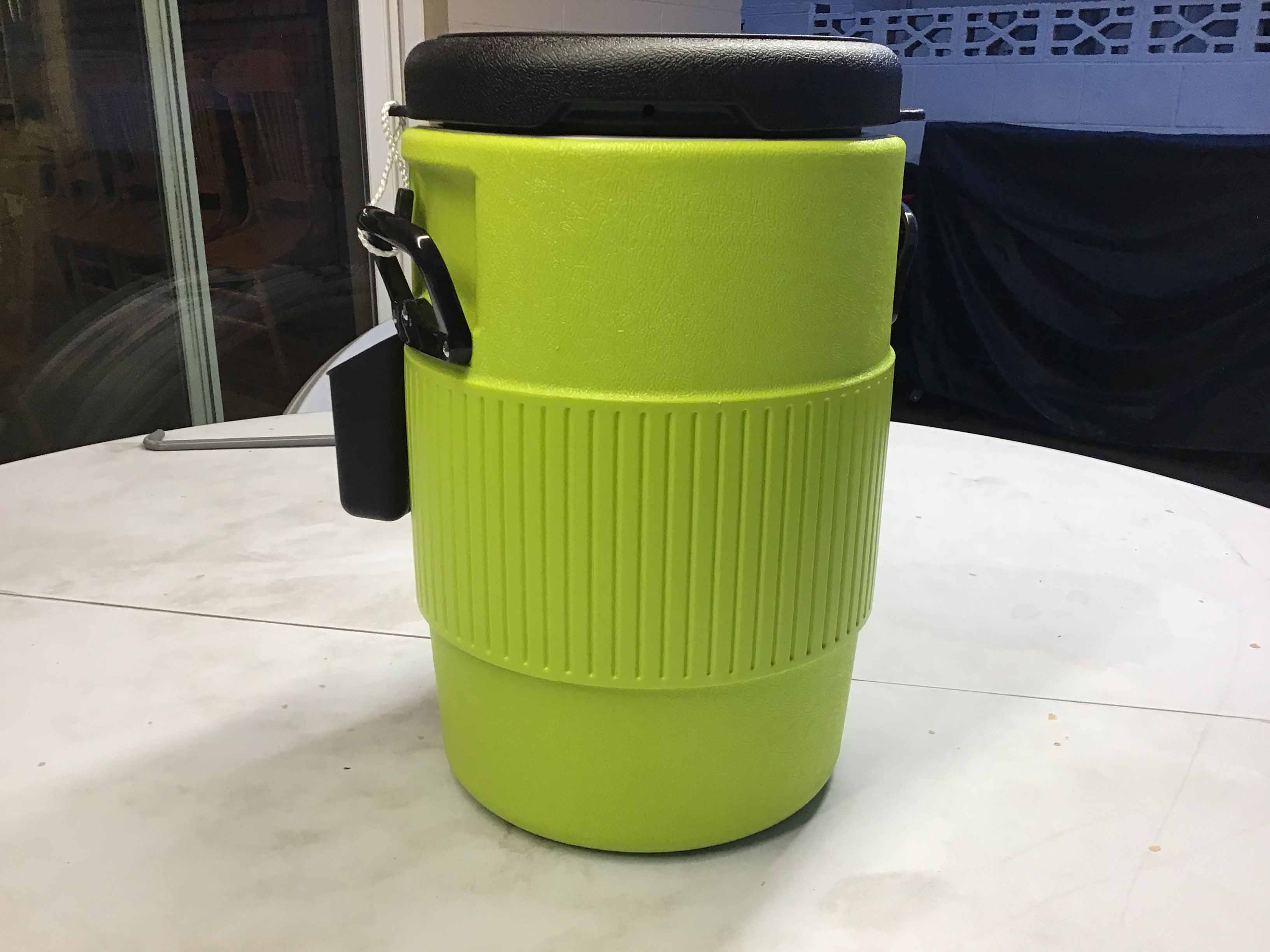 hand wash station / 5-gallon water jug