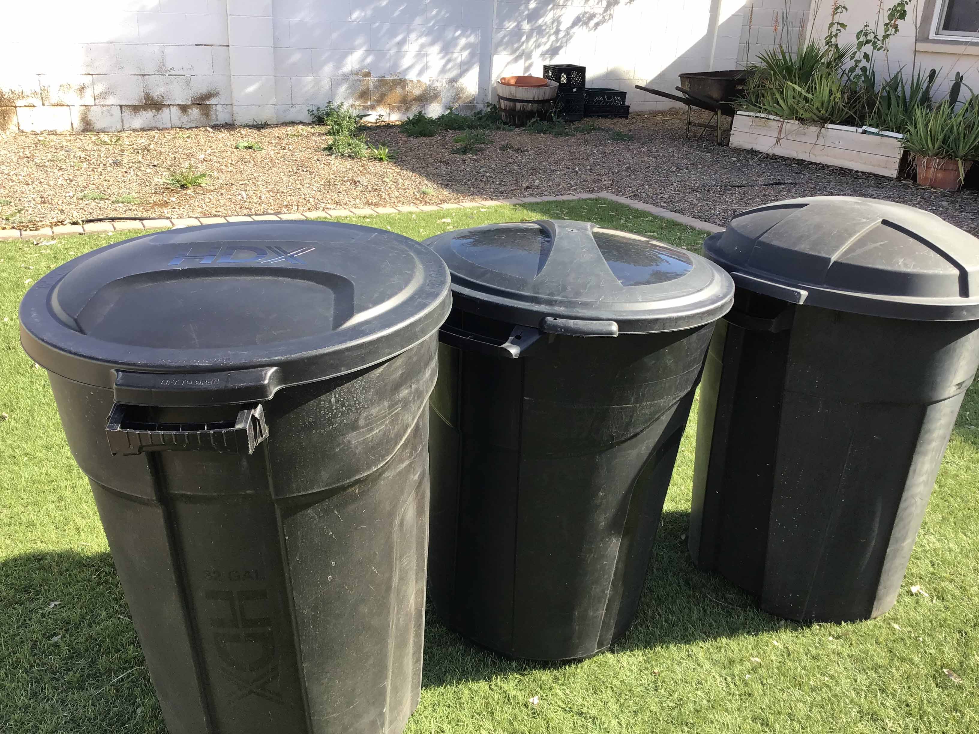 lid for 32-gallon trash can