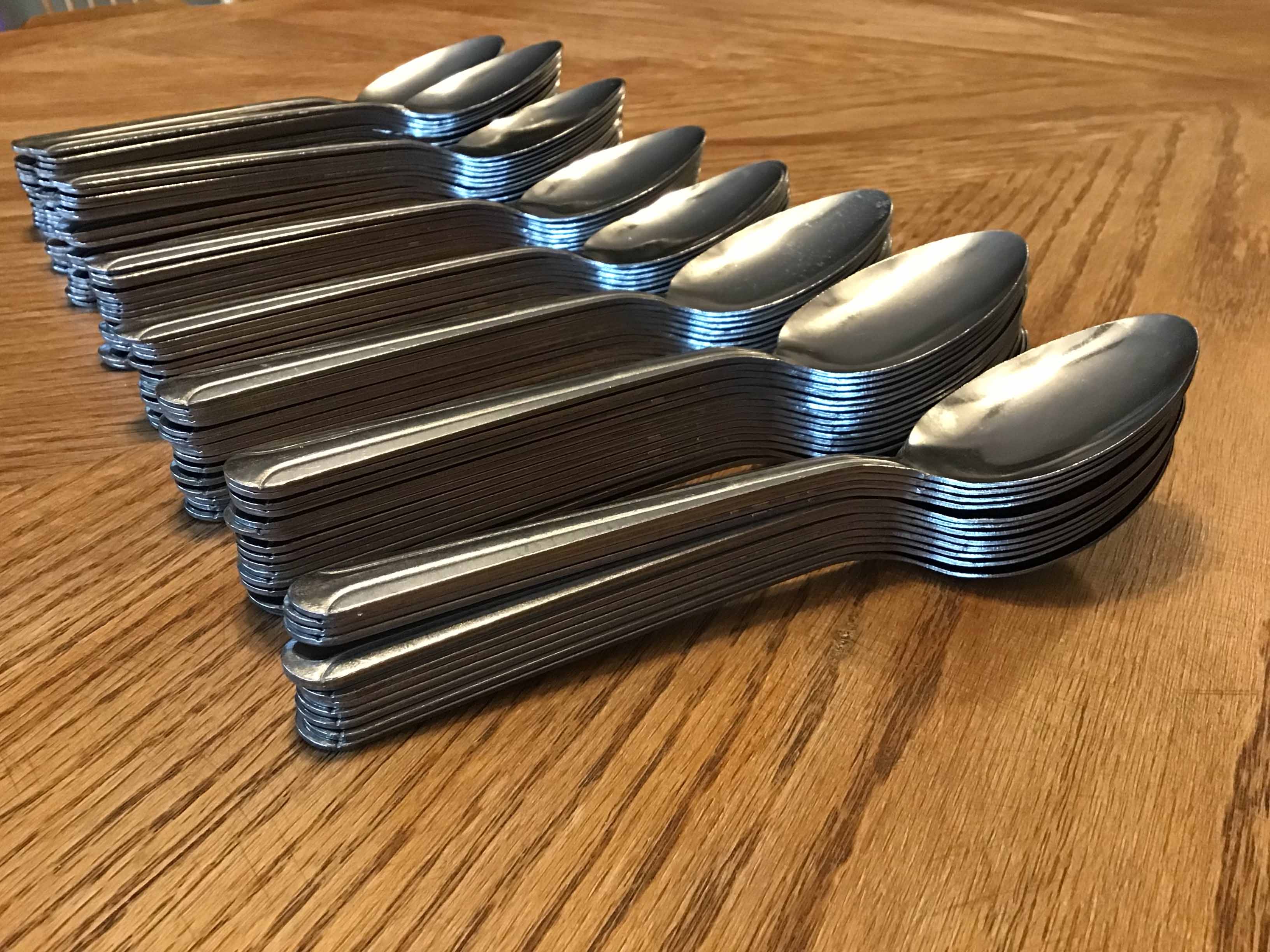 dessert spoons (stainless steel, Choice Dominion 6 7/8, 18/0)