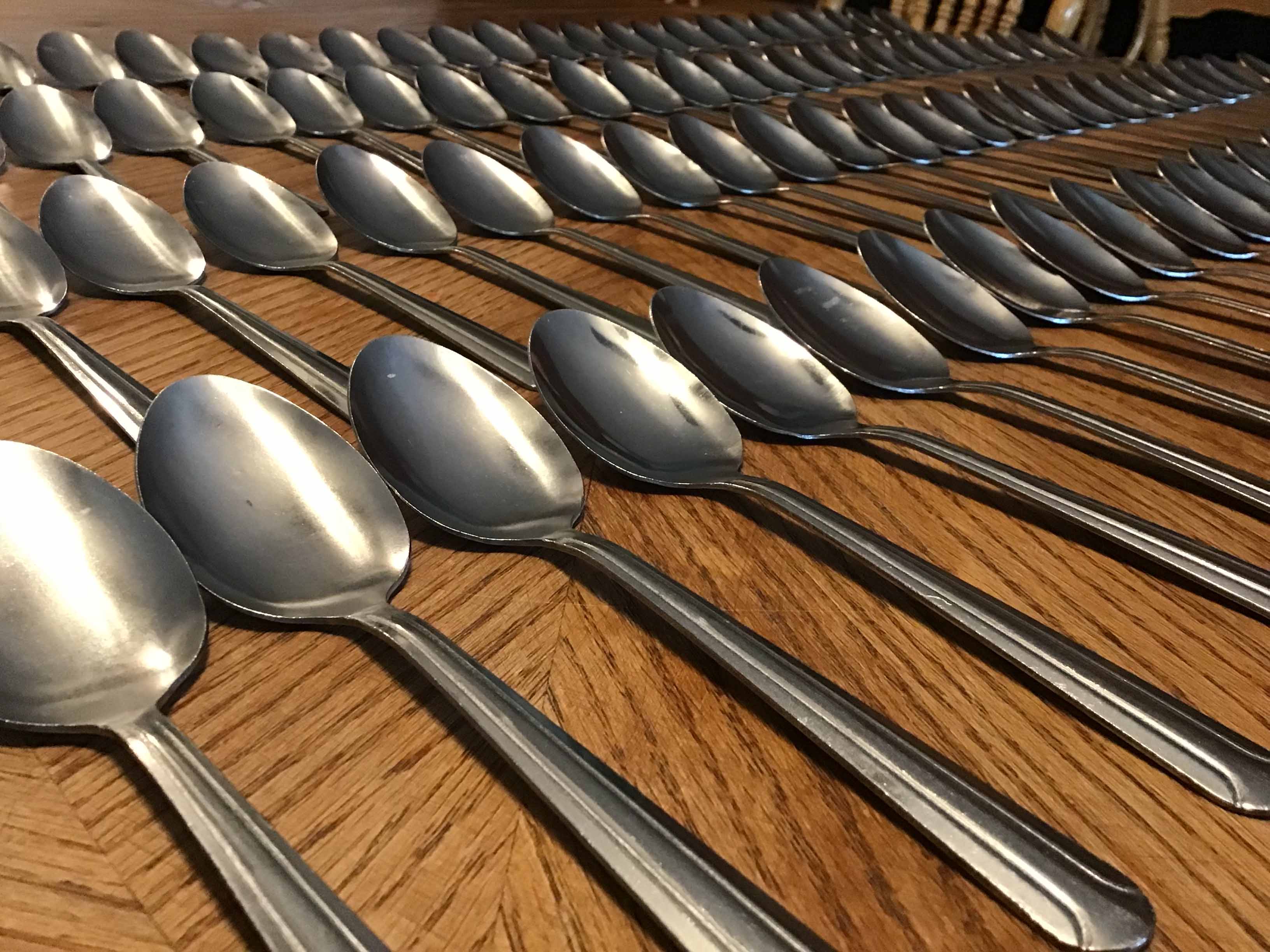 dessert spoons (stainless steel, Choice Dominion 6 7/8, 18/0)