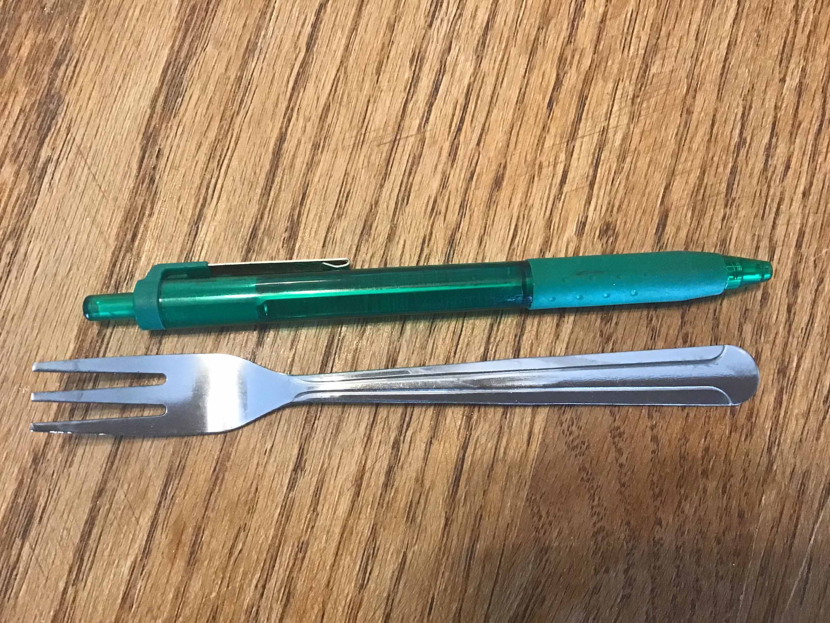 cocktail forks / oyster forks (stainless steel, Choice Dominion, 5 5/8, 18/0)