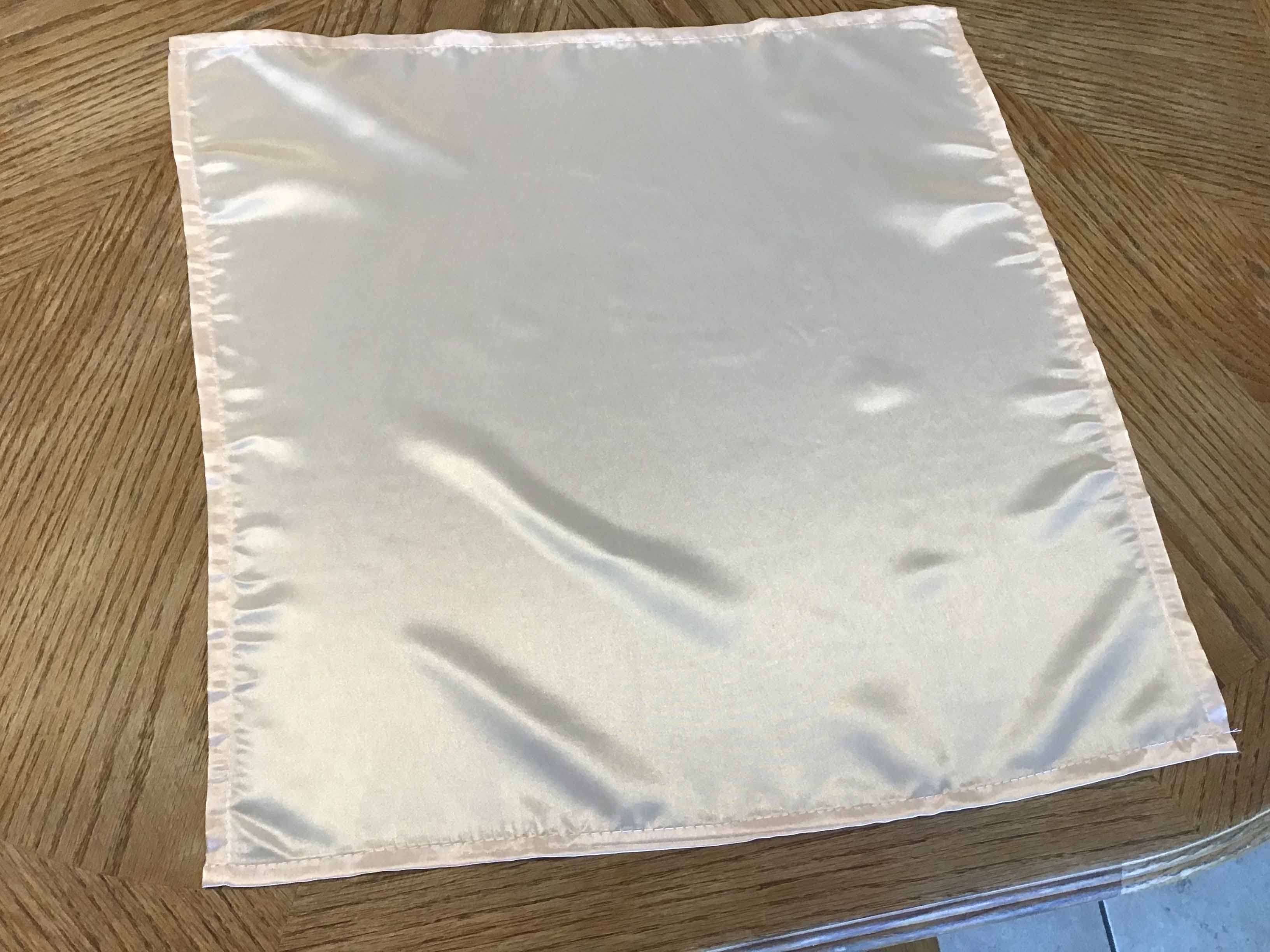 cloth dinner napkins (peach, satin) - 20 x 20