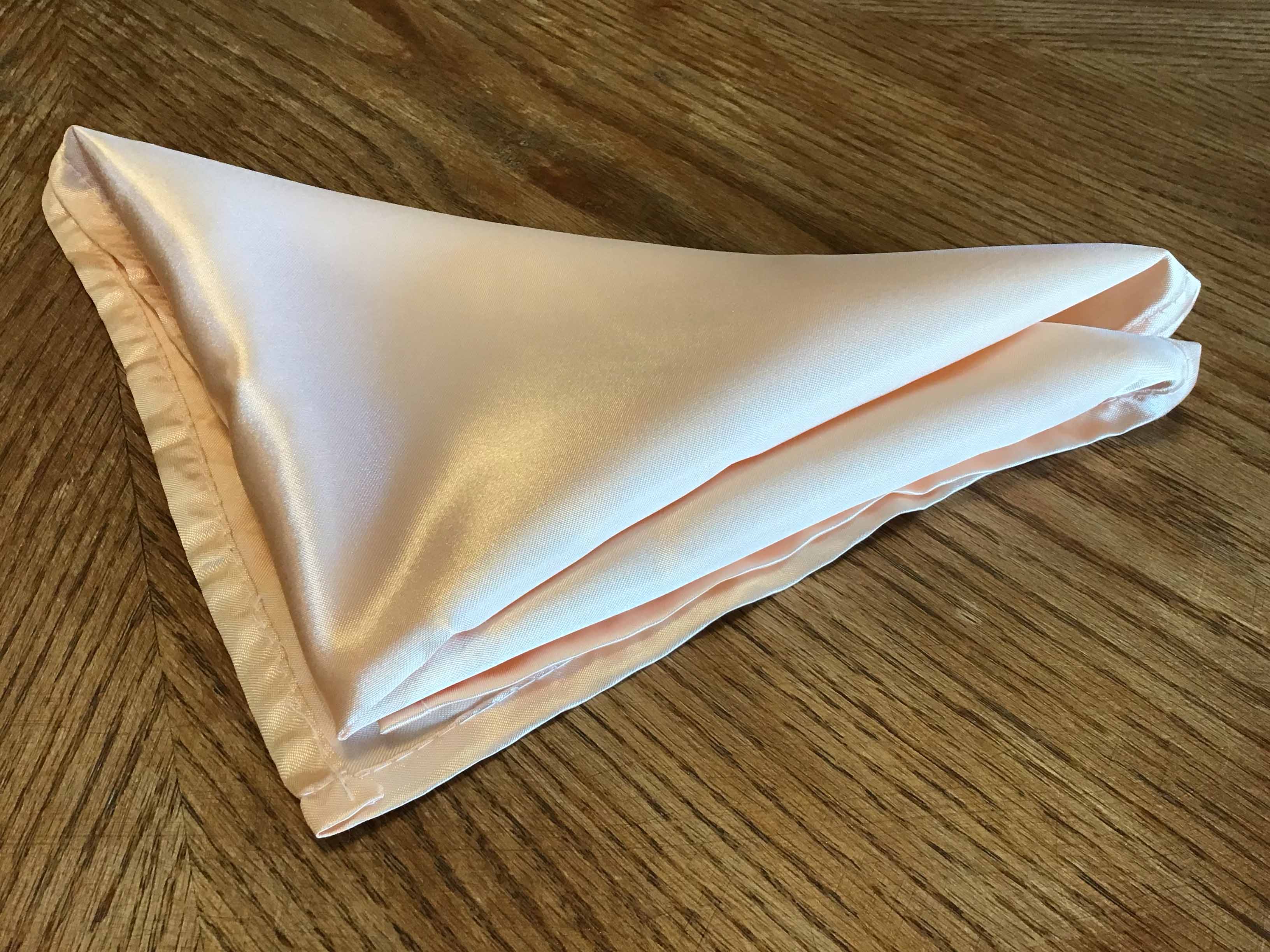 cloth dinner napkins (peach, satin) - 20 x 20