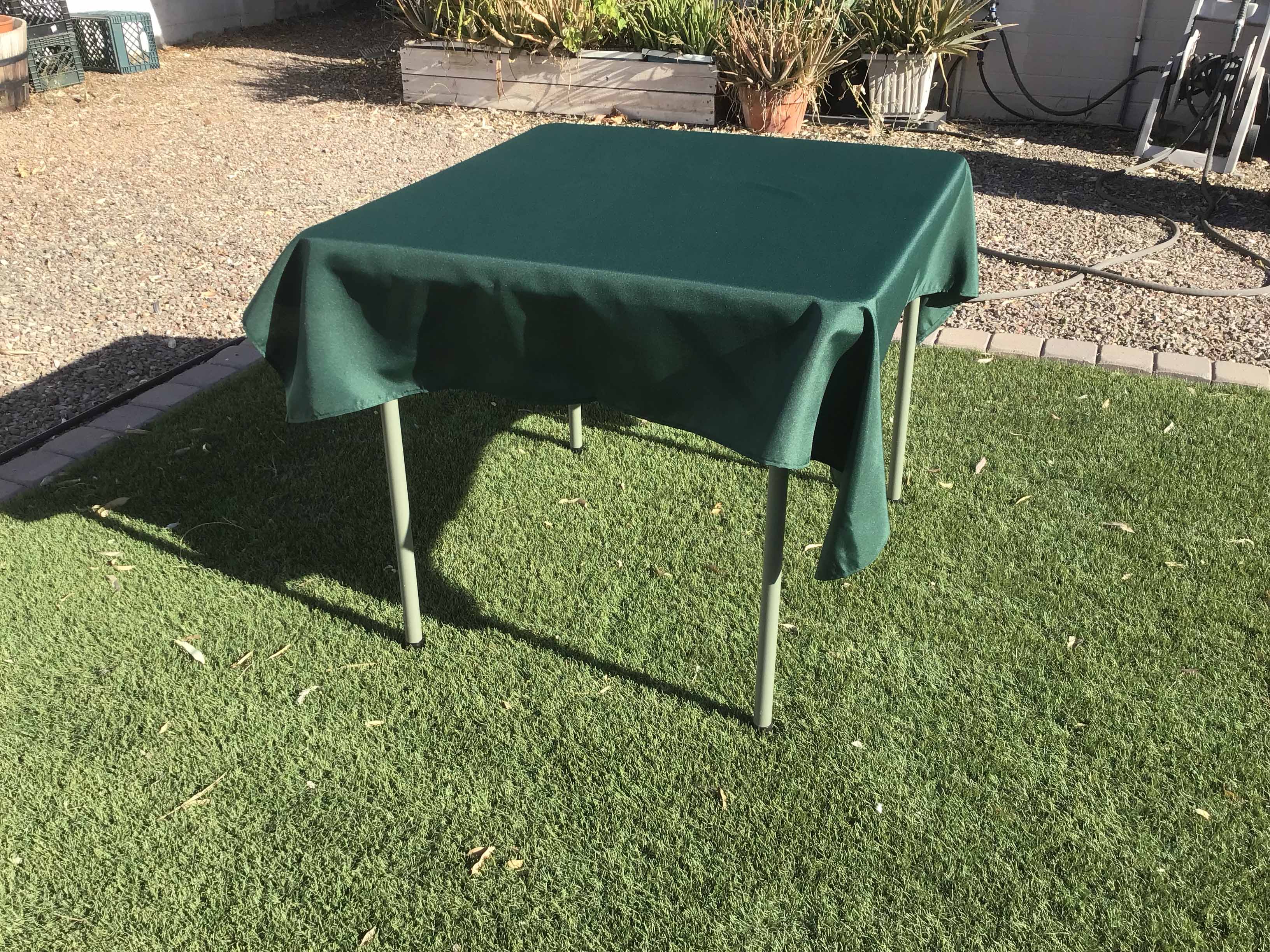 square tablecloths (hunter emerald green) - 54