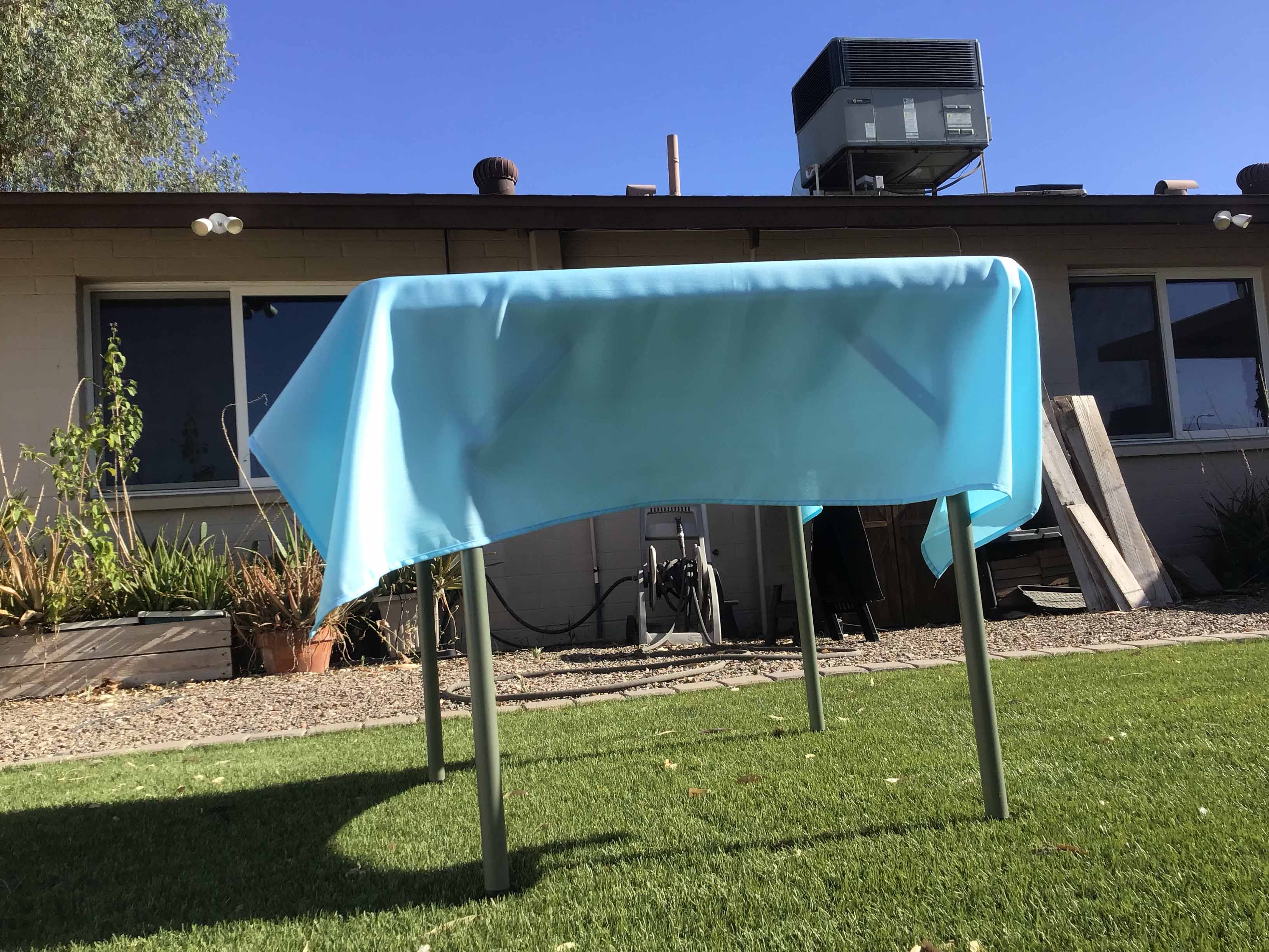 square tablecloths (light blue) - 54