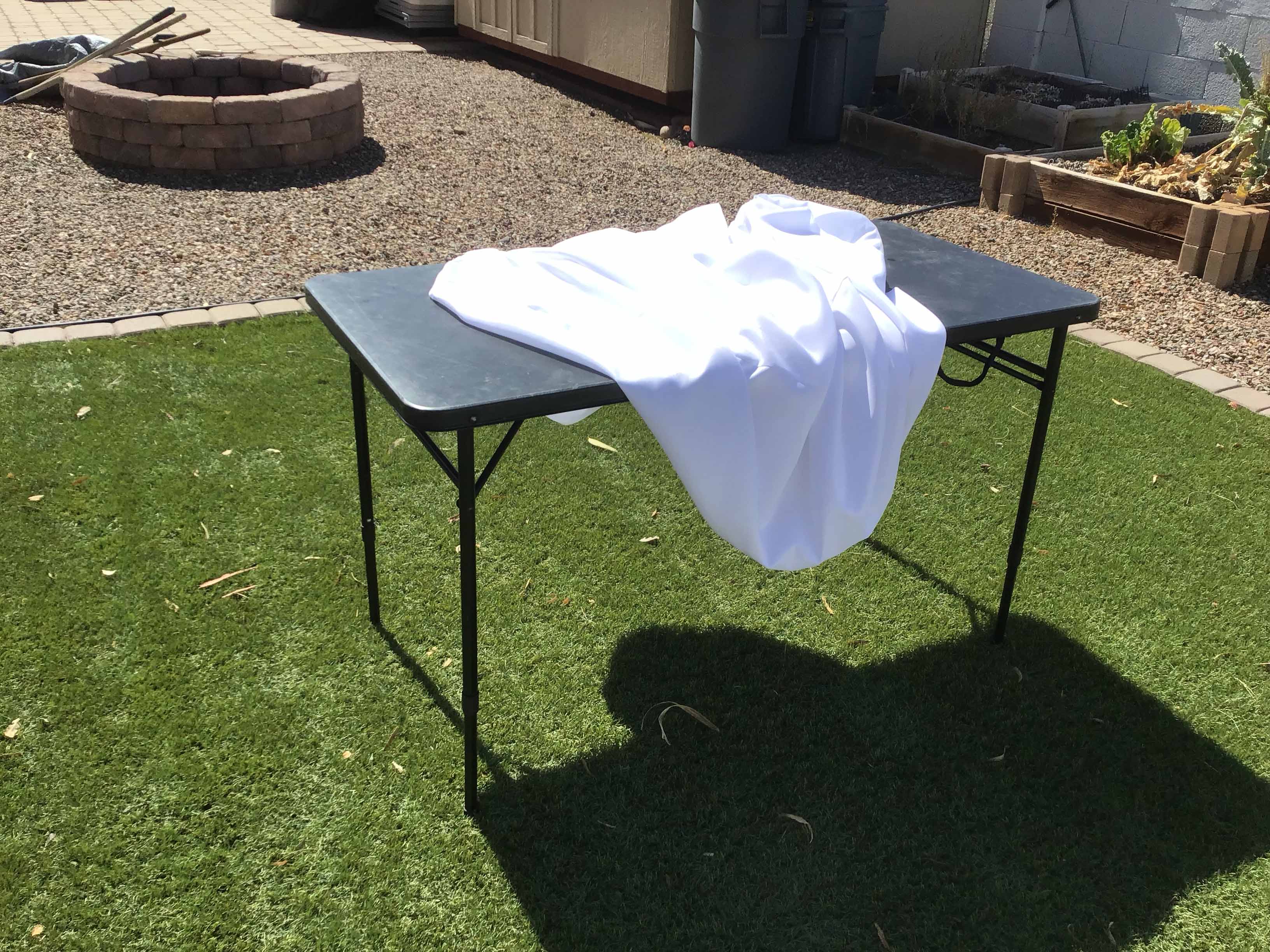 fitted polyester tablecloth for 4-foot rectangle tables (white)