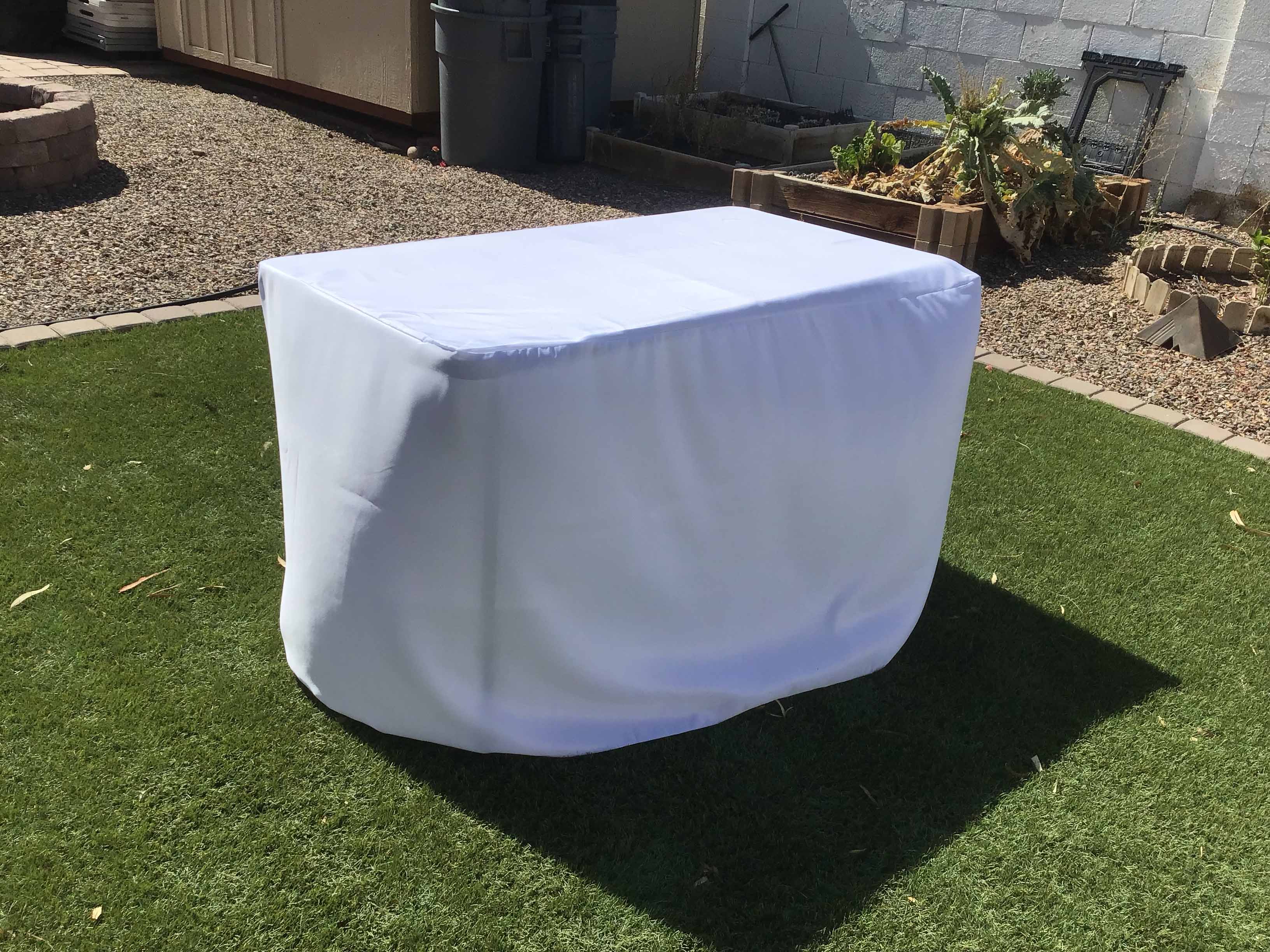 fitted polyester tablecloth for 4-foot rectangle tables (white)