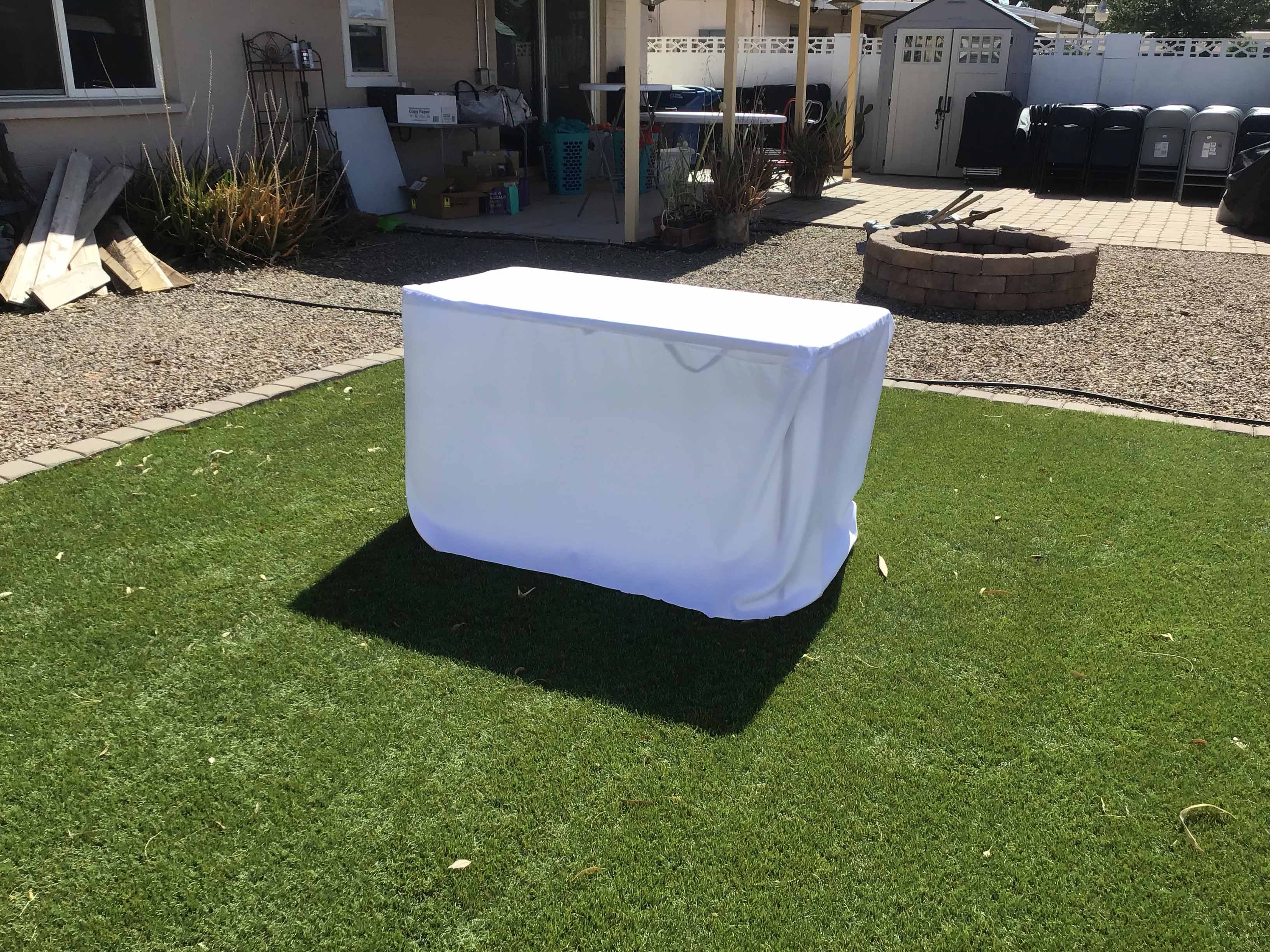 fitted polyester tablecloth for 4-foot rectangle tables (white)