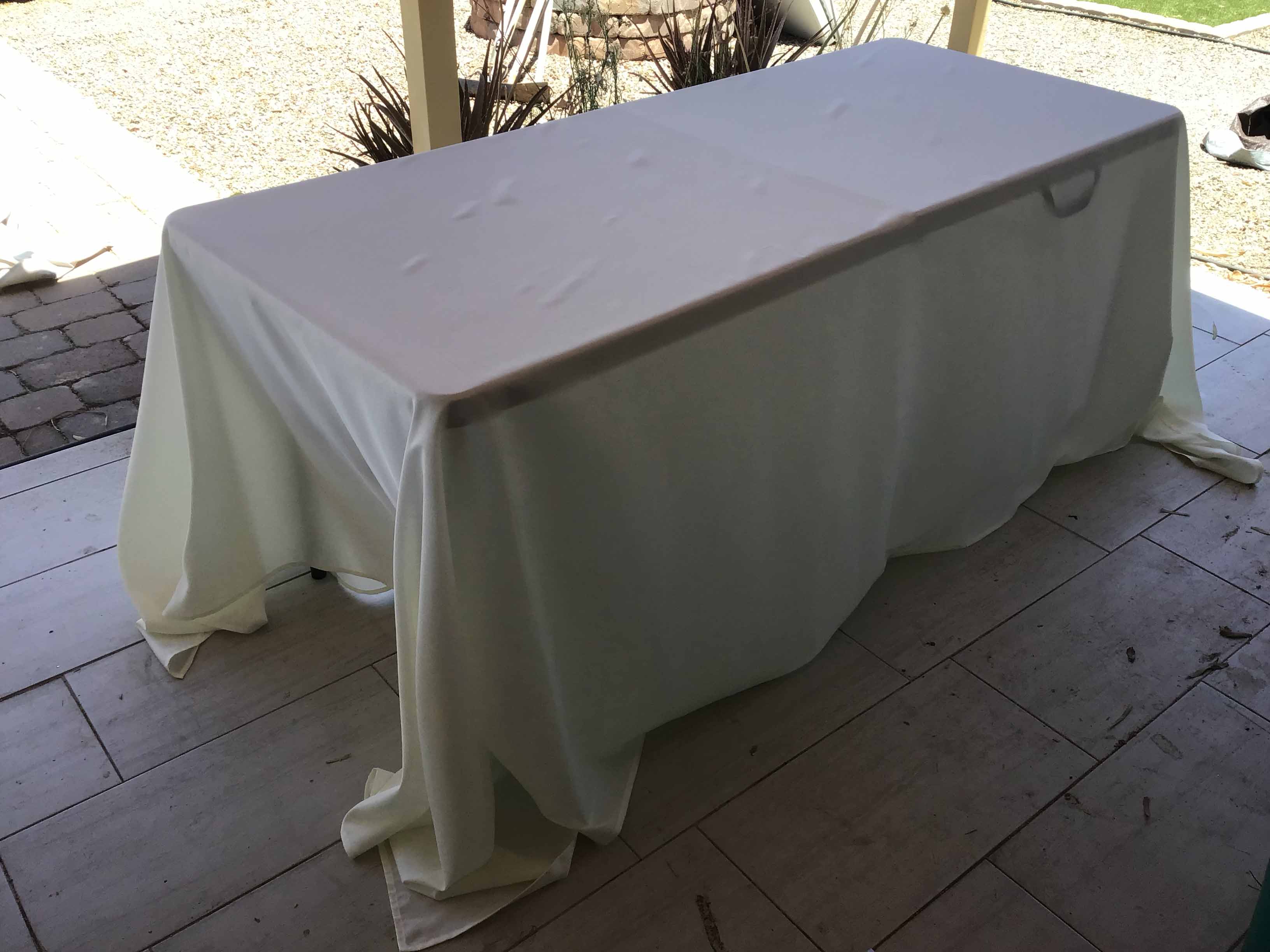 rectangle tablecloths (ivory) - 90 x 132