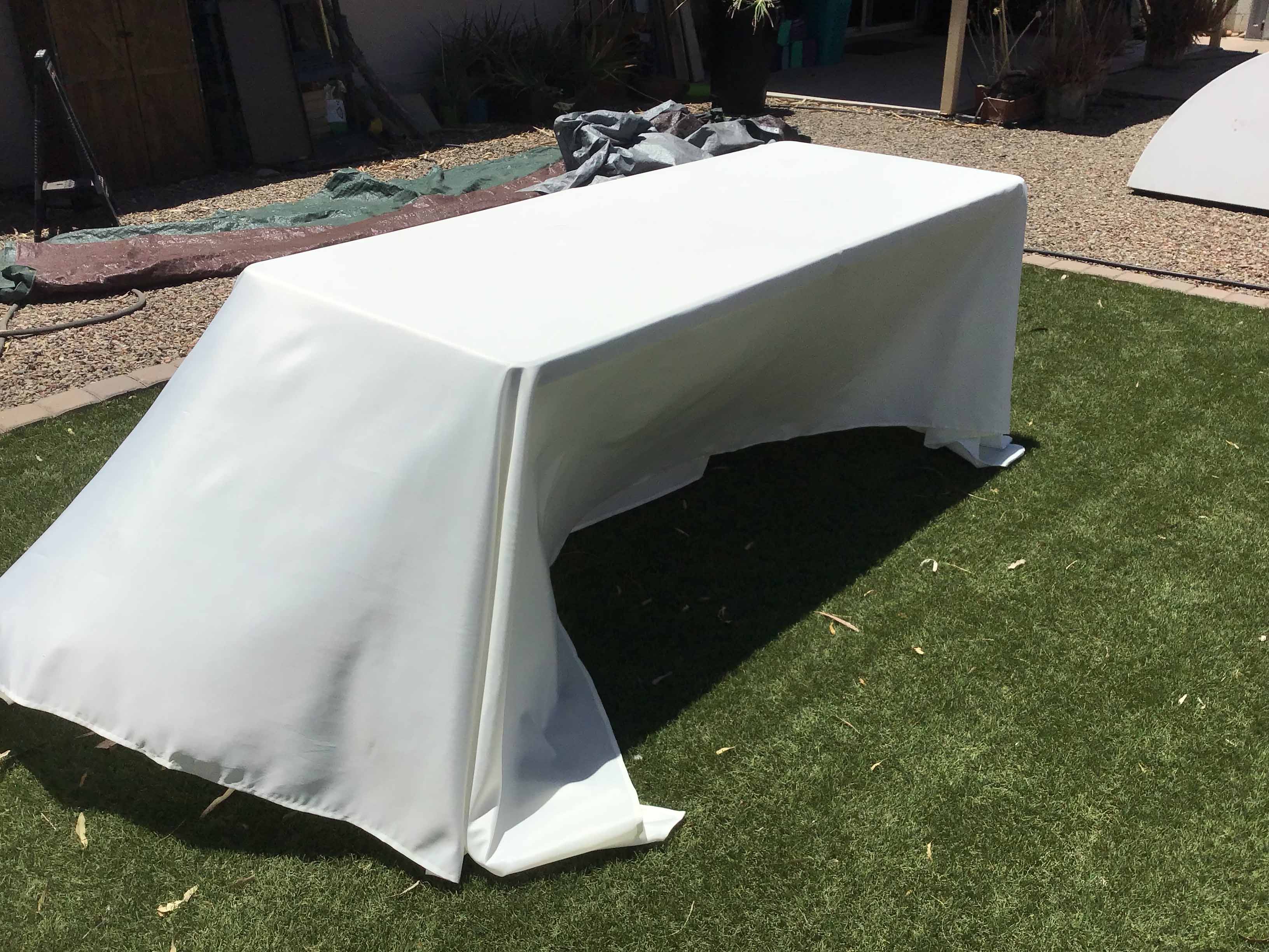 rectangle tablecloths (ivory) - 90 x 132
