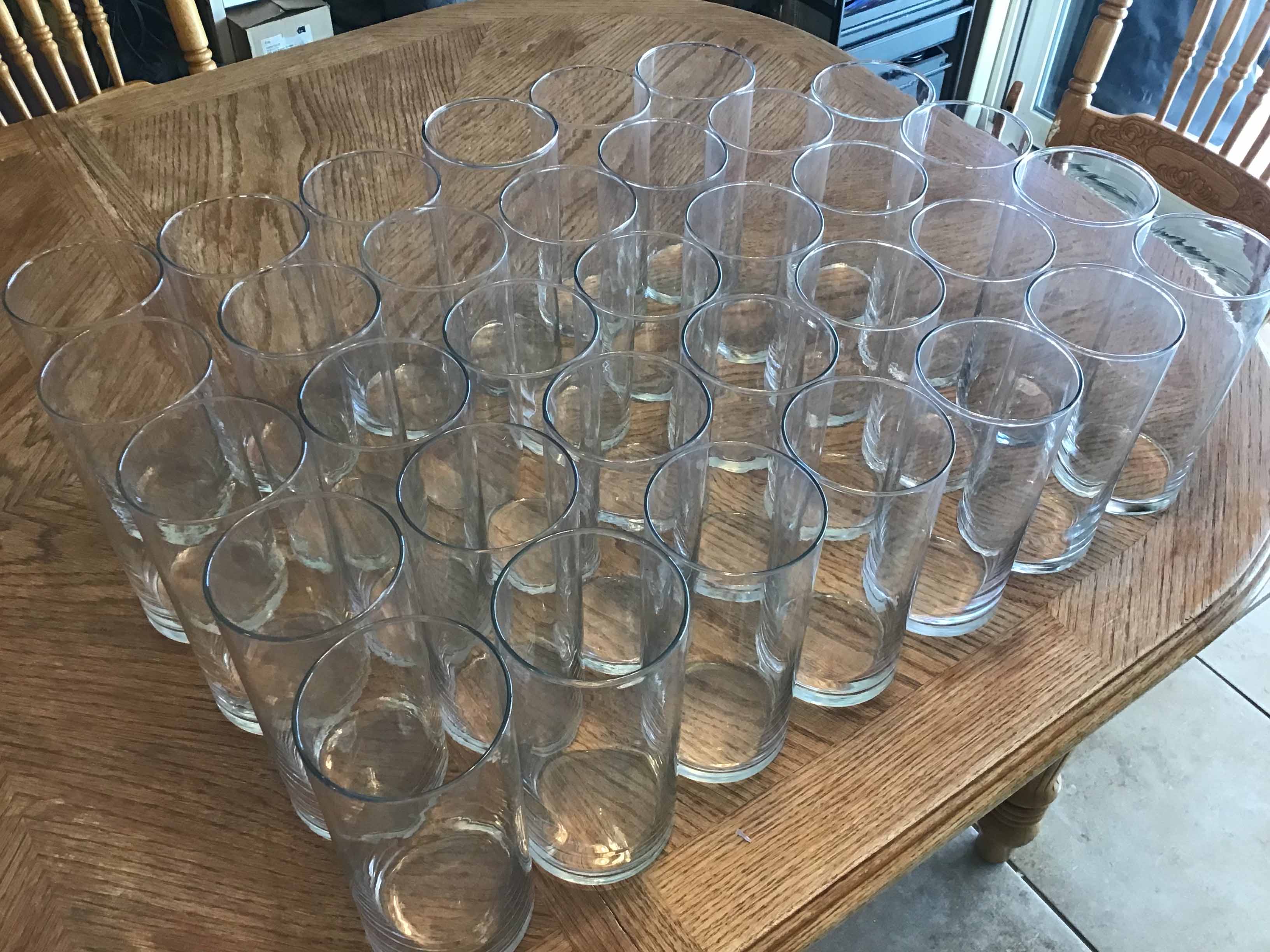 cylindrical glass vase - 7.25 x 3.25