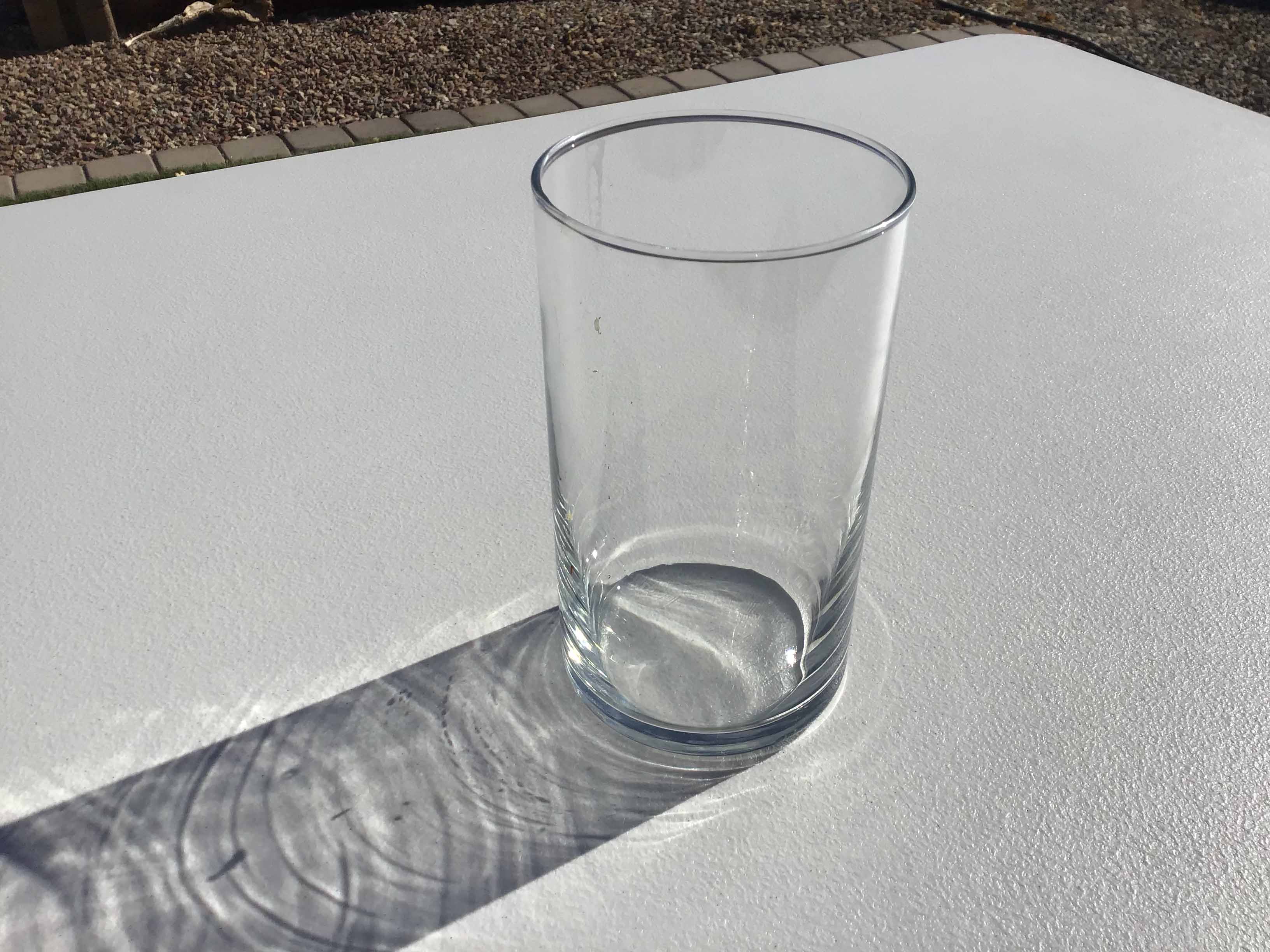 cylindical glass vase - 6 x 3.25