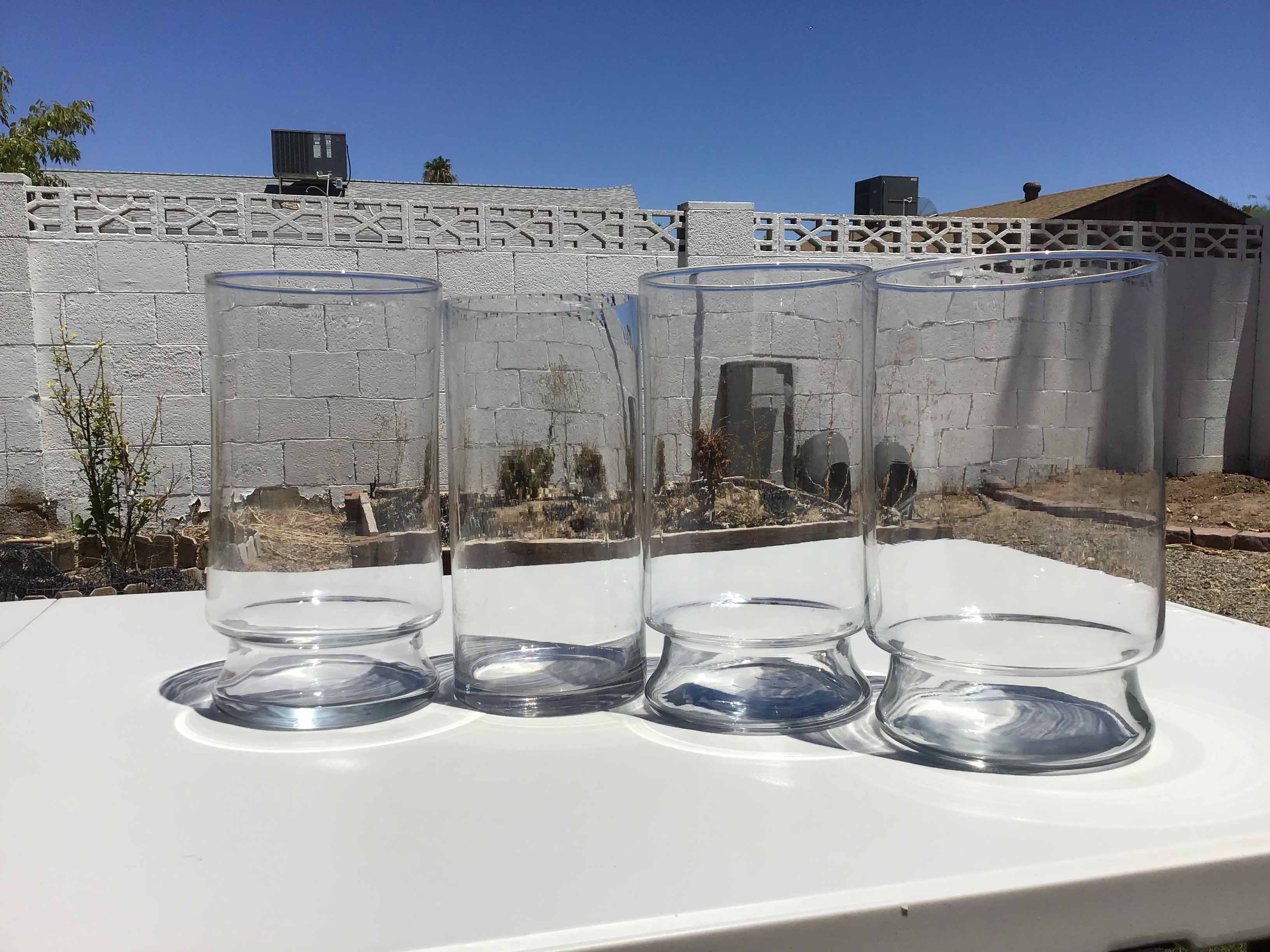 cylindrical glass vase - 10 x 5