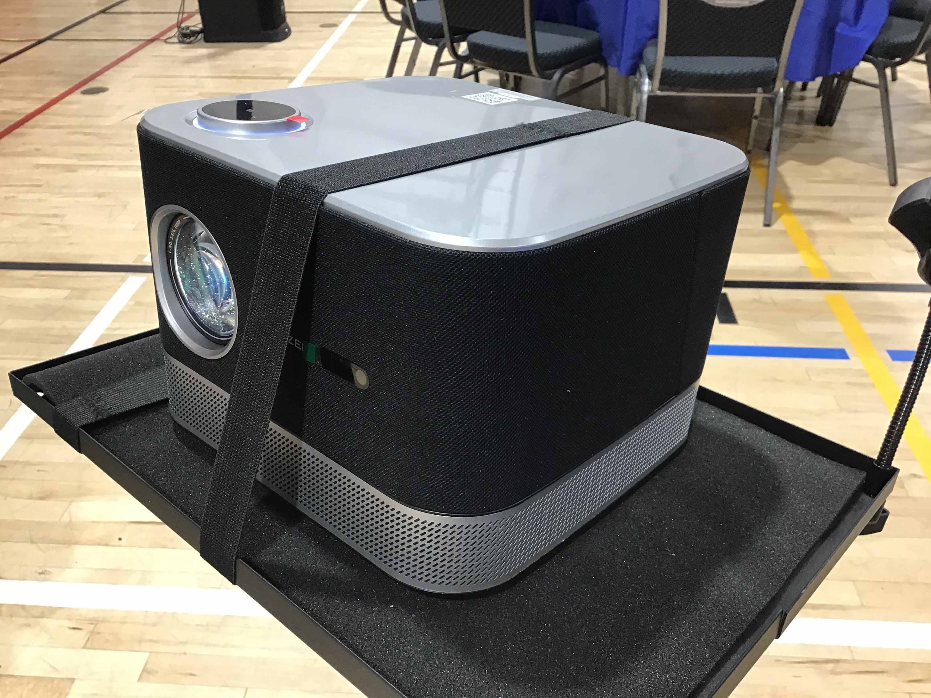 3-in-1 projector (with WiFi, Bluetooth, 3D Dolby audio)