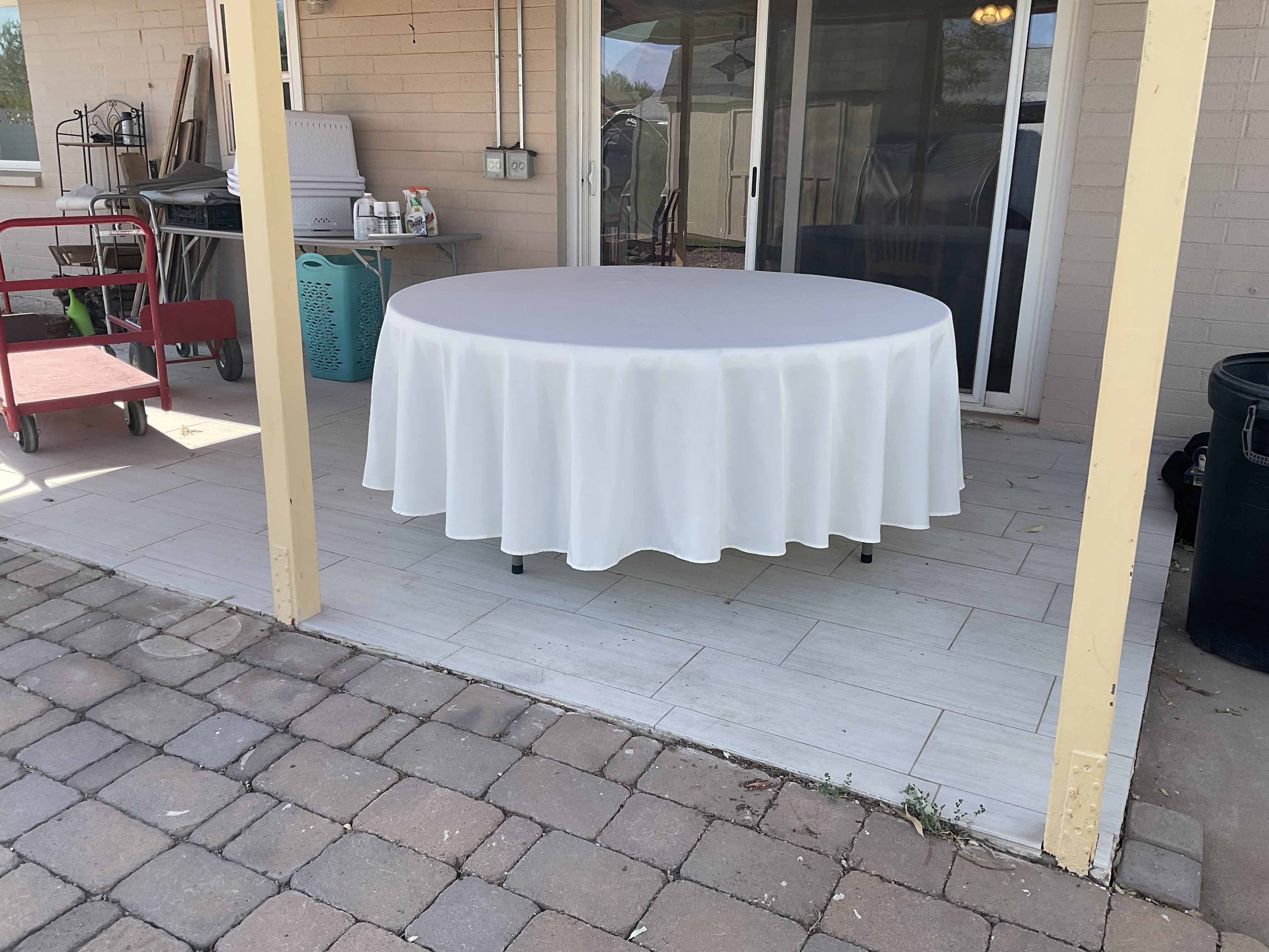 round tablecloths (ivory) - 120