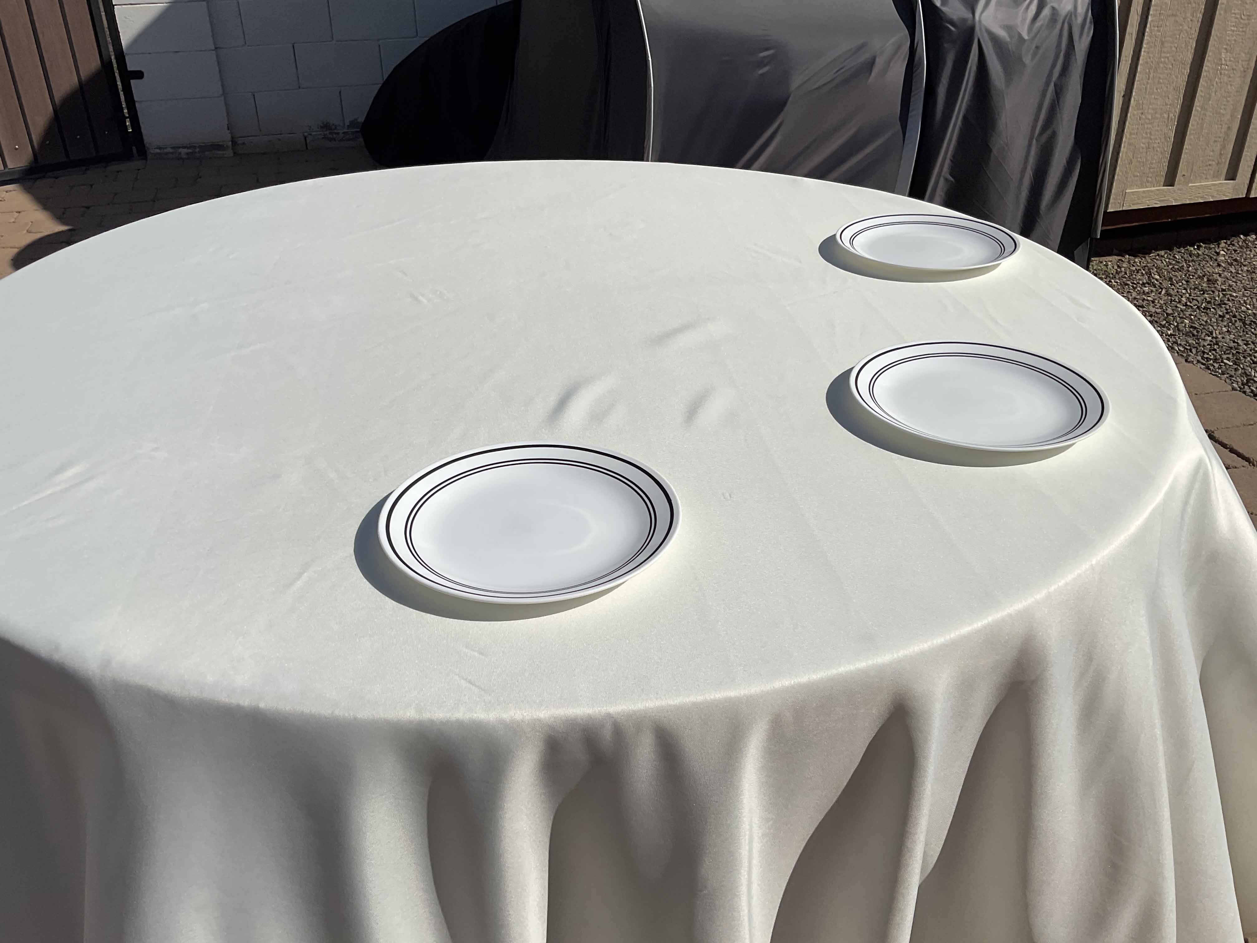 round tablecloths (ivory) - 120