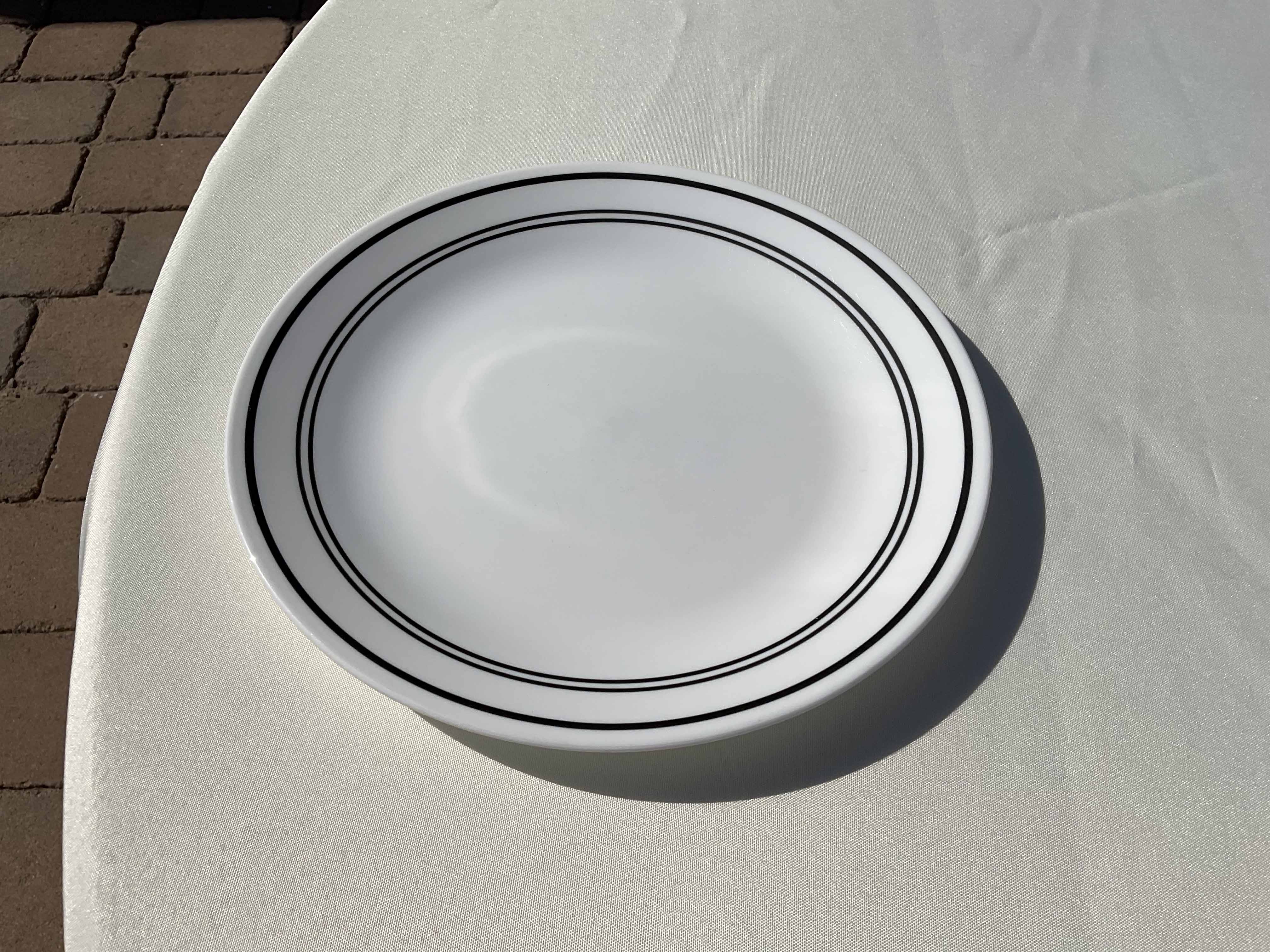 round tablecloths (ivory) - 120