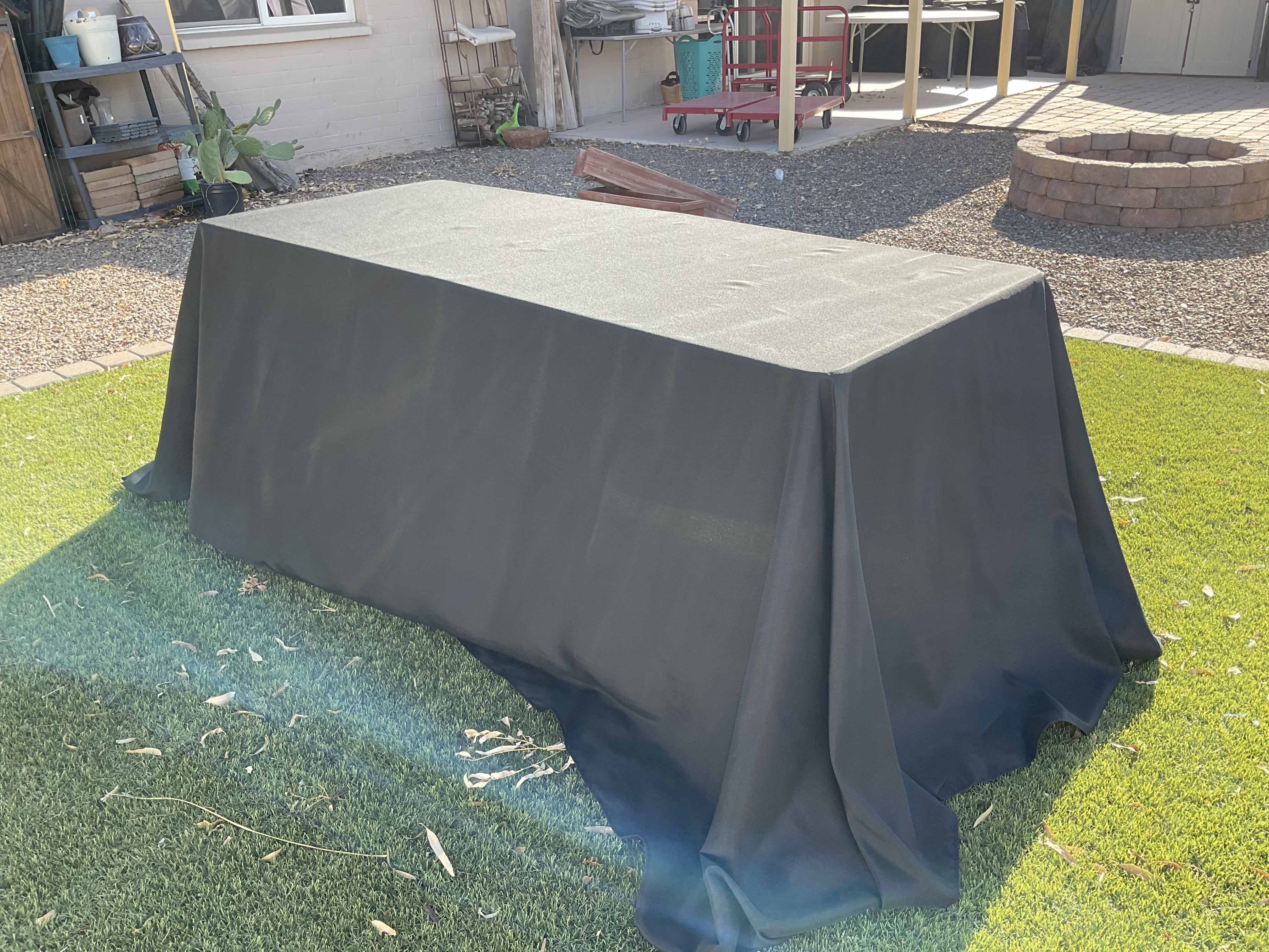rectangle tablecloths (black) - 90 x 132