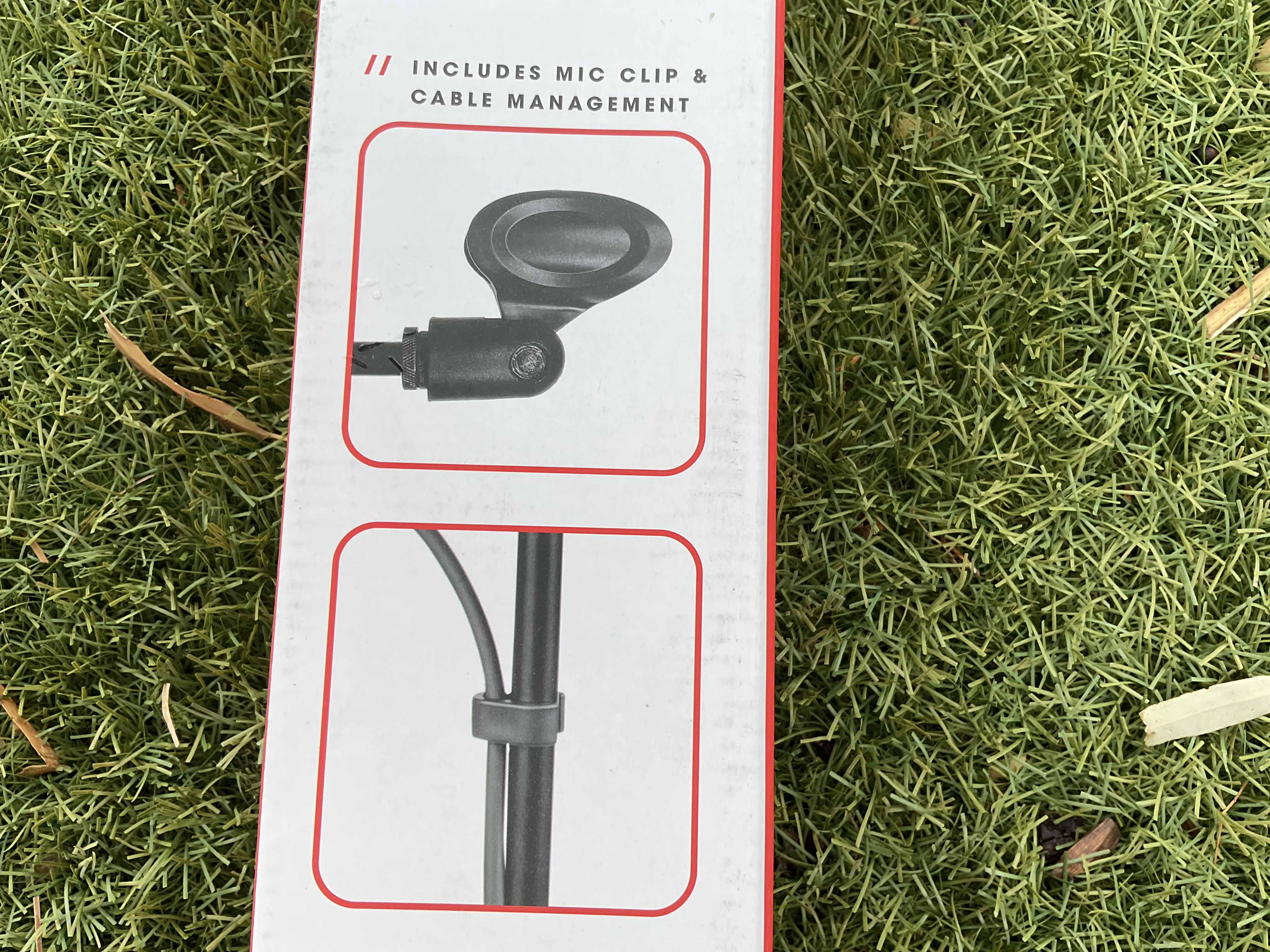 tripod microphone stand